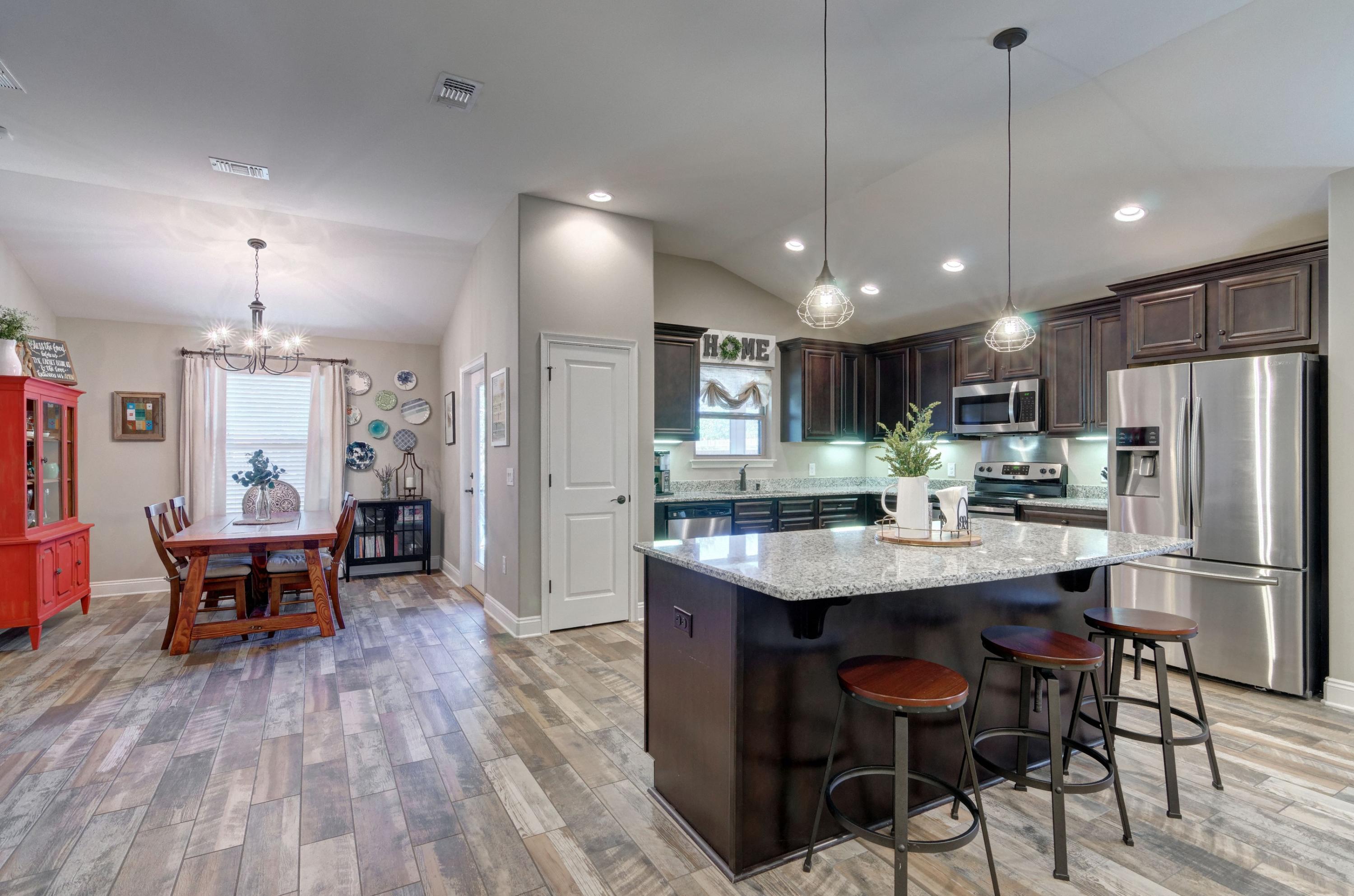 NAVARRE S/D 1ST ADDN - Residential