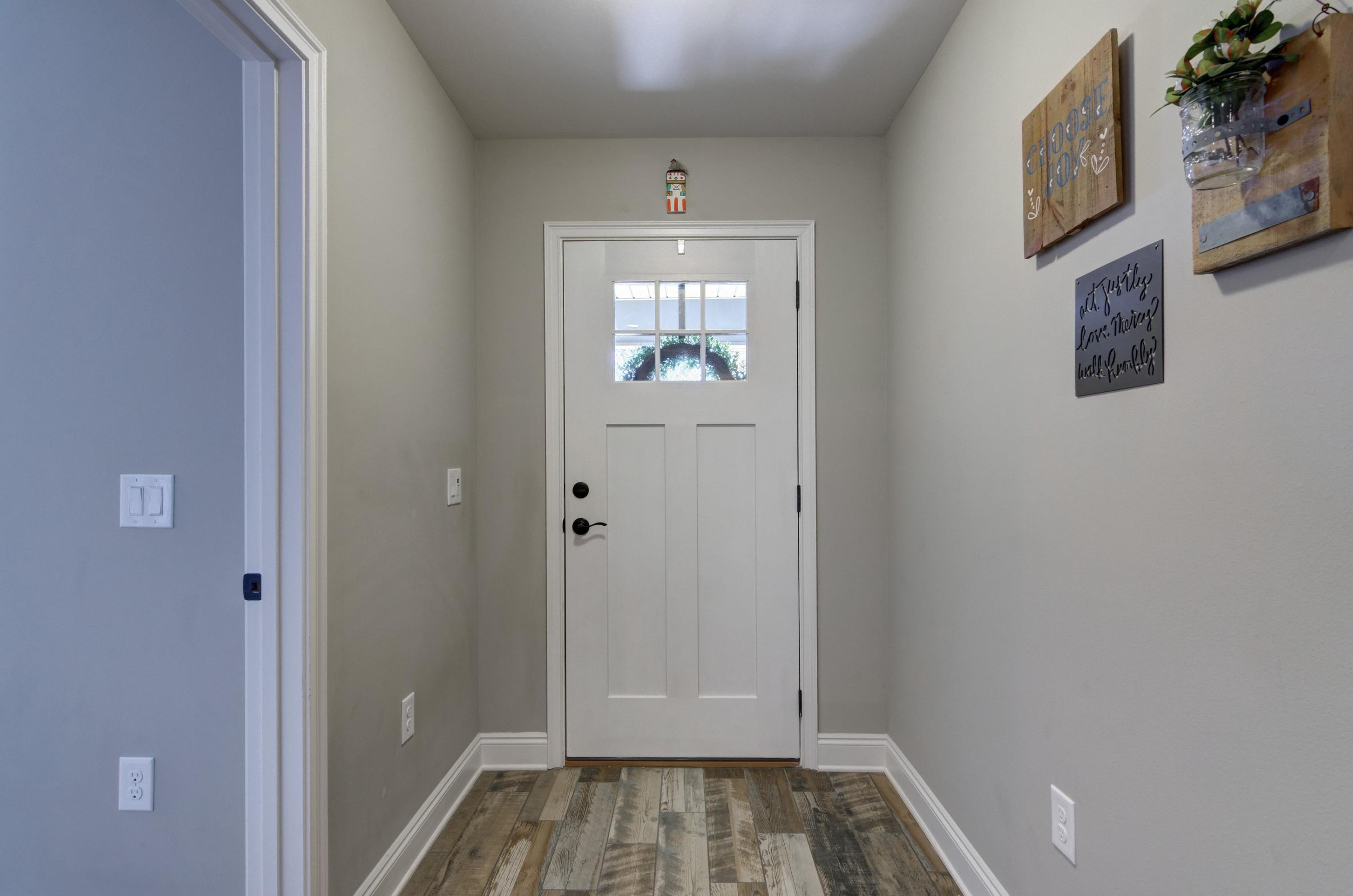 NAVARRE S/D 1ST ADDN - Residential