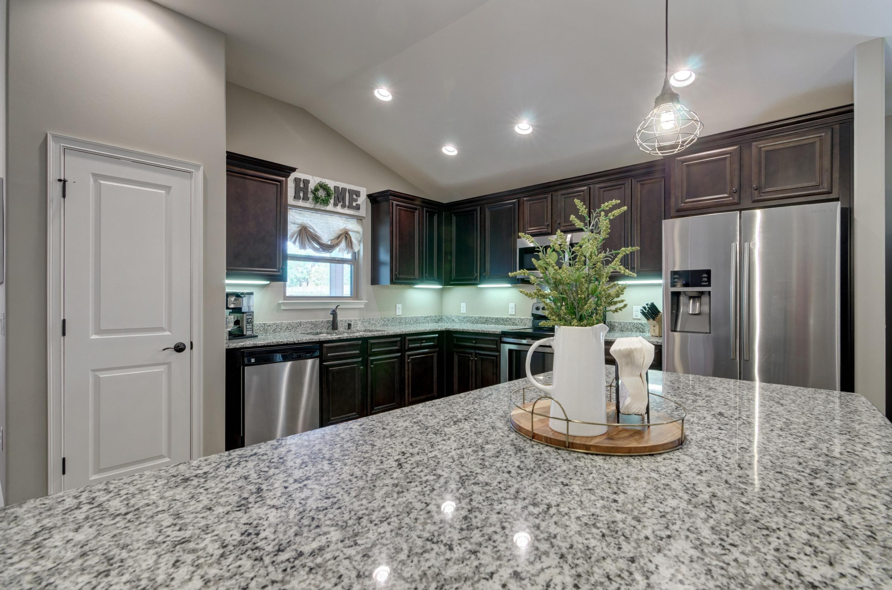 NAVARRE S/D 1ST ADDN - Residential