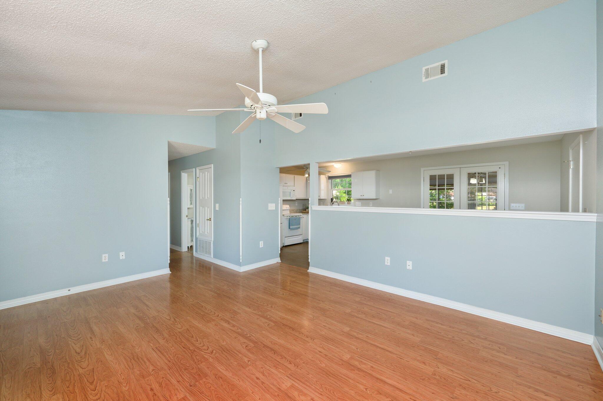 NORTH HILL - Residential