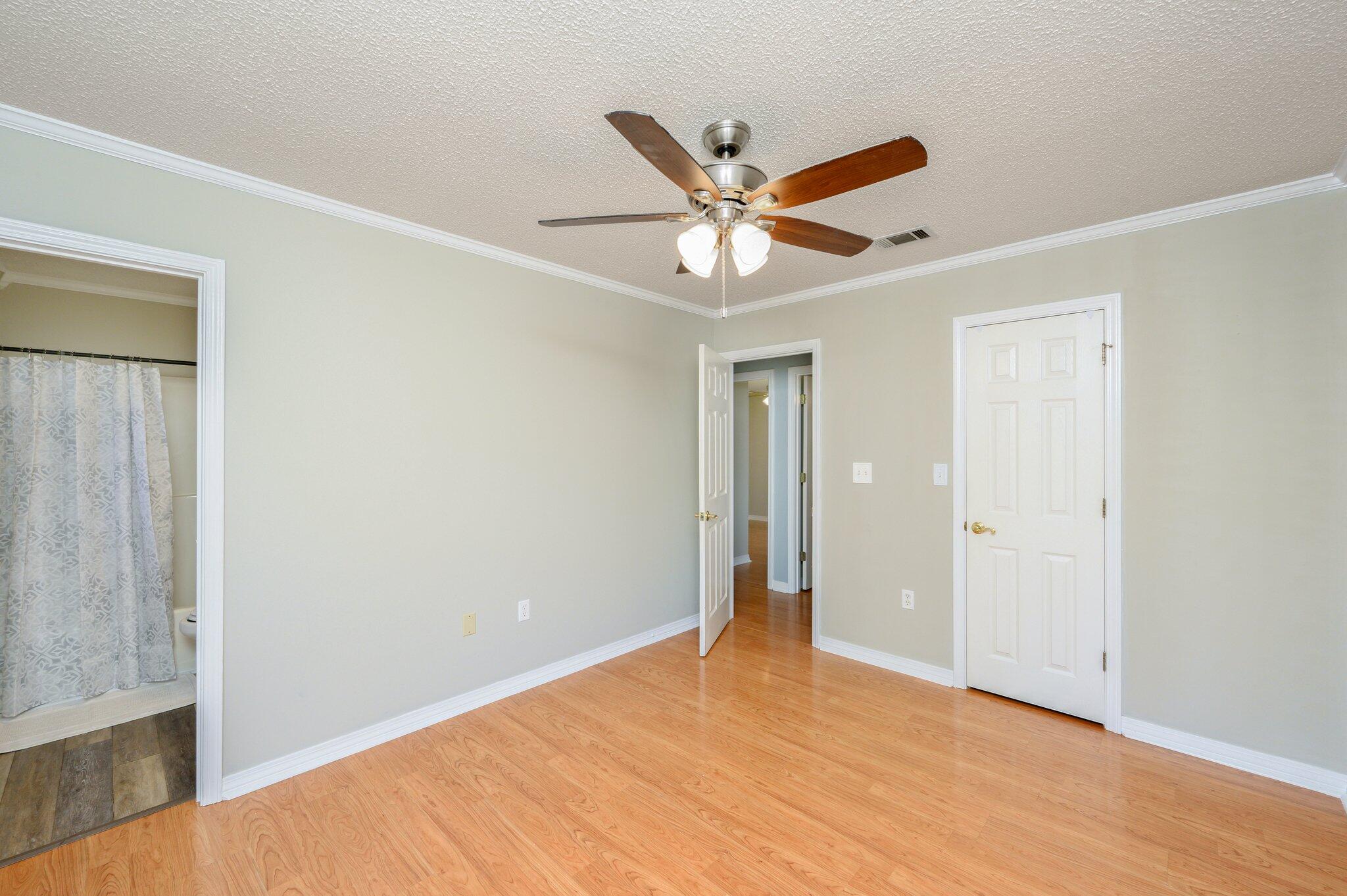 NORTH HILL - Residential