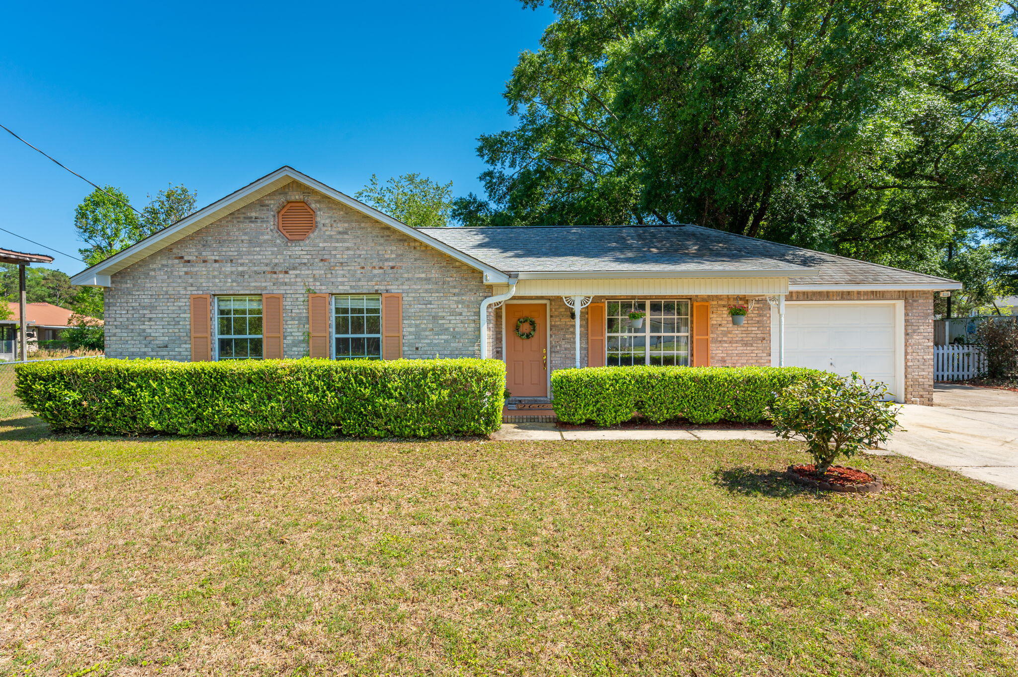 NORTH HILL - Residential