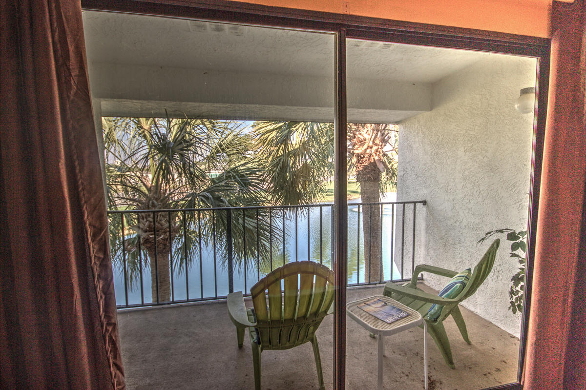 EDGEWATER GOLF VILLA II - Residential