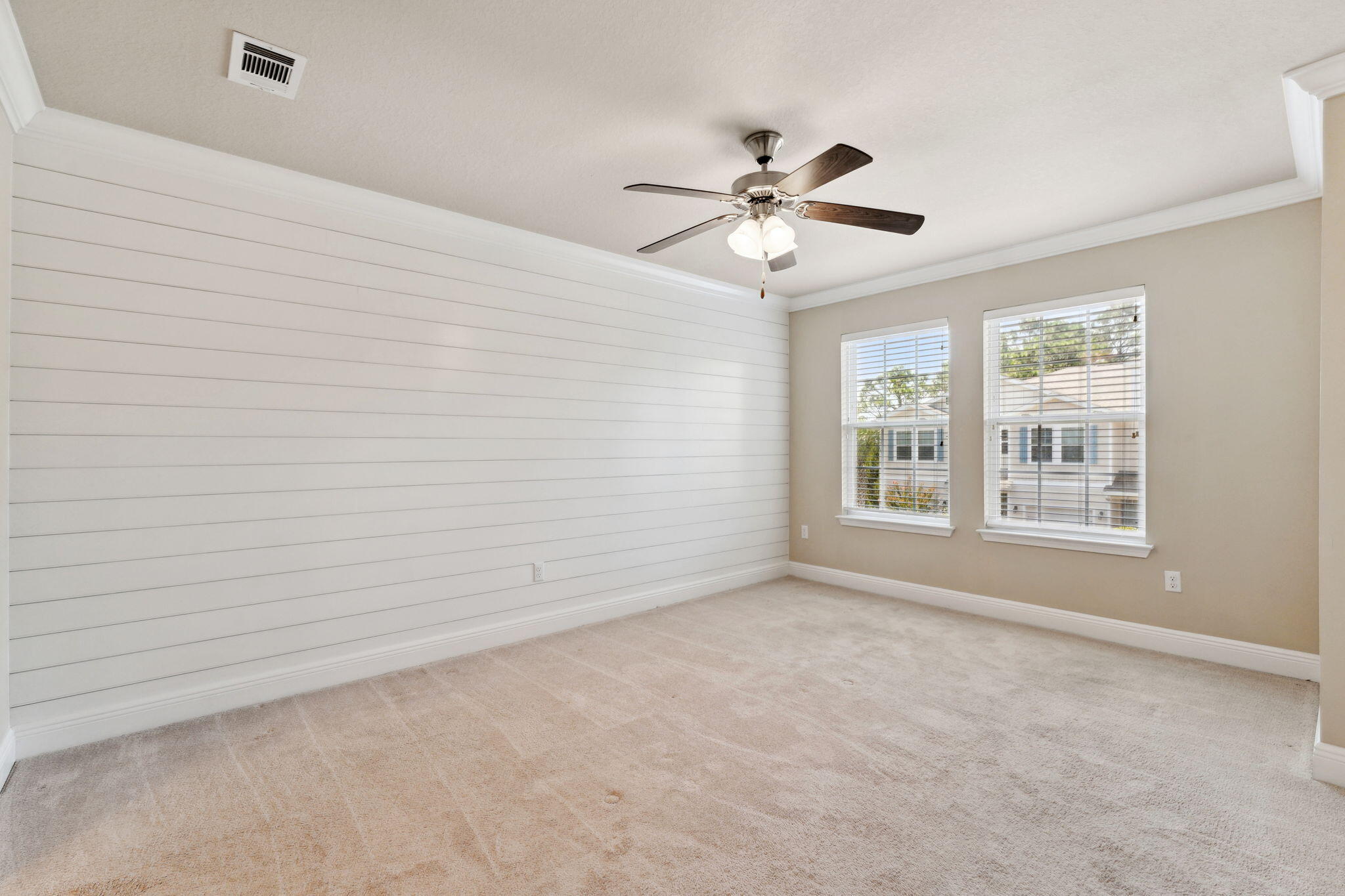 WATER OAKS T/H - Residential Lease