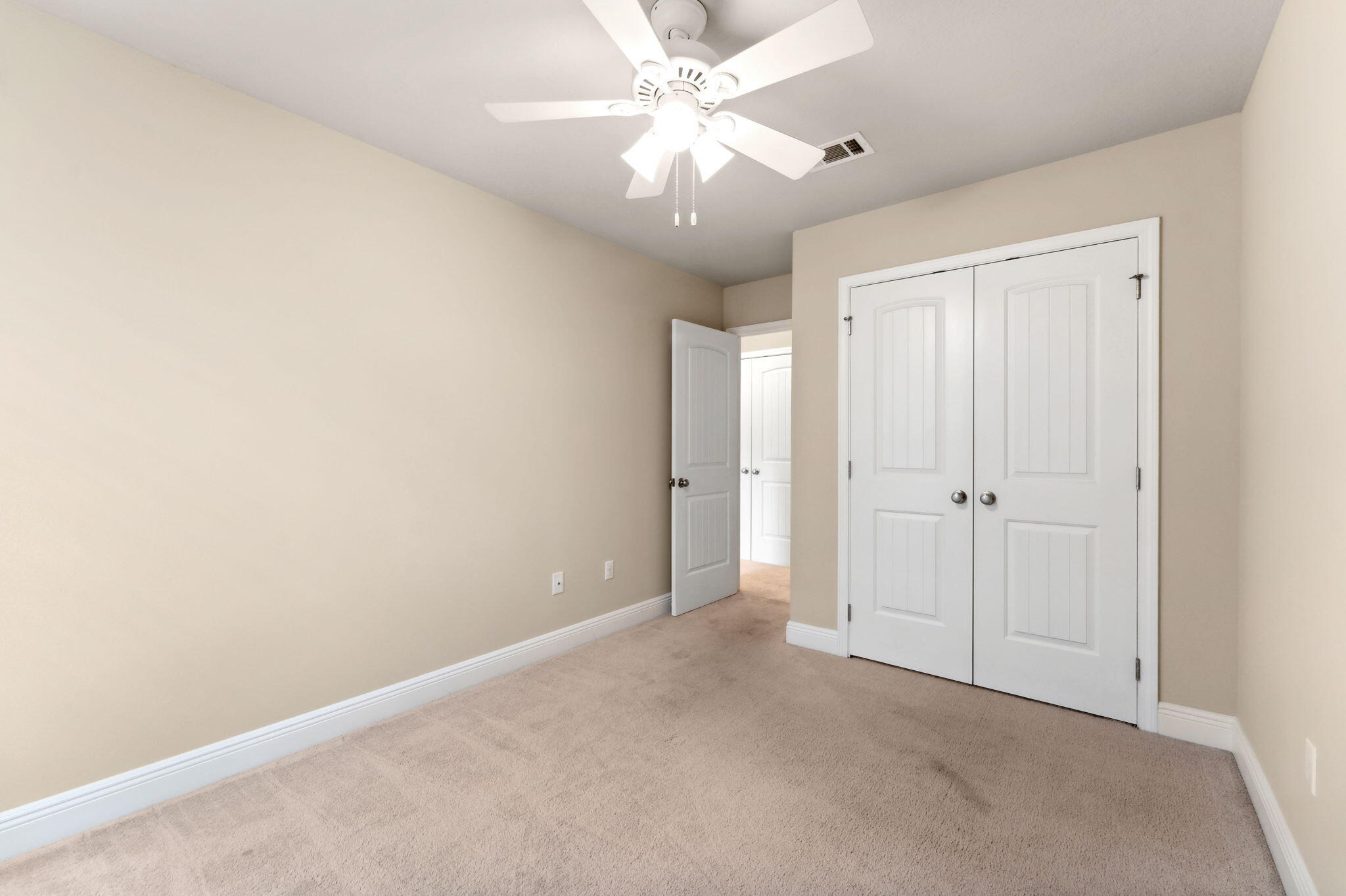 WATER OAKS T/H - Residential Lease