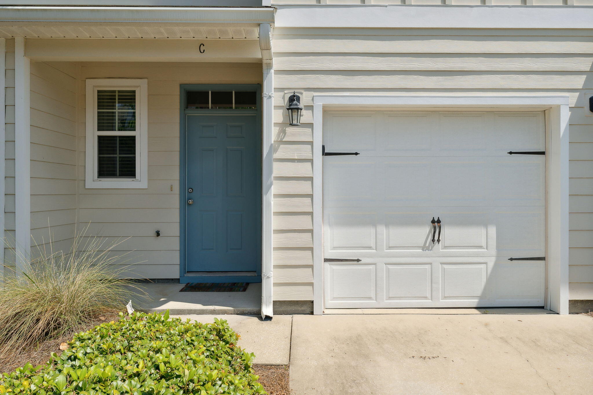 WATER OAKS T/H - Residential Lease