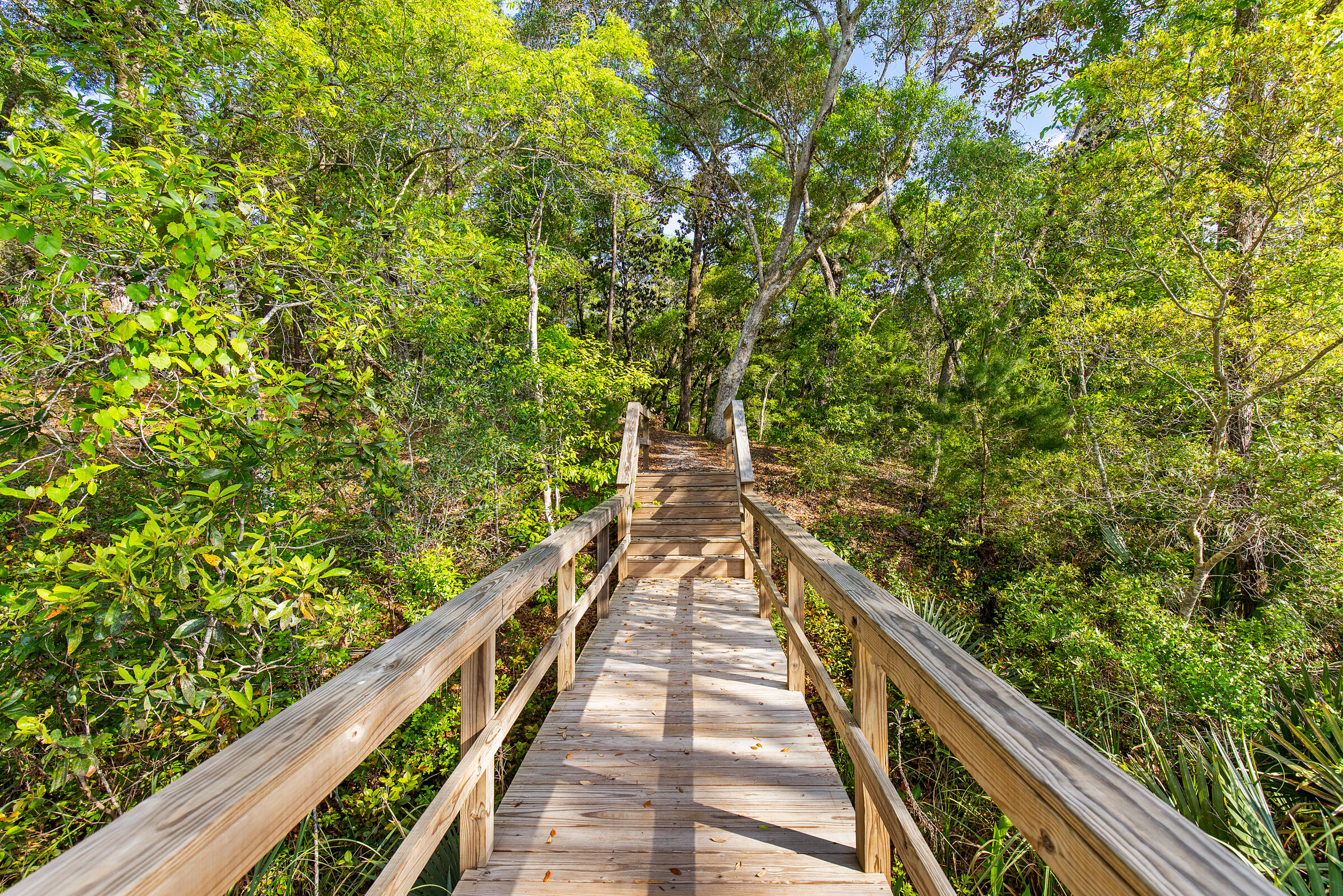 MAGNOLIA BAY ESTATES - Residential