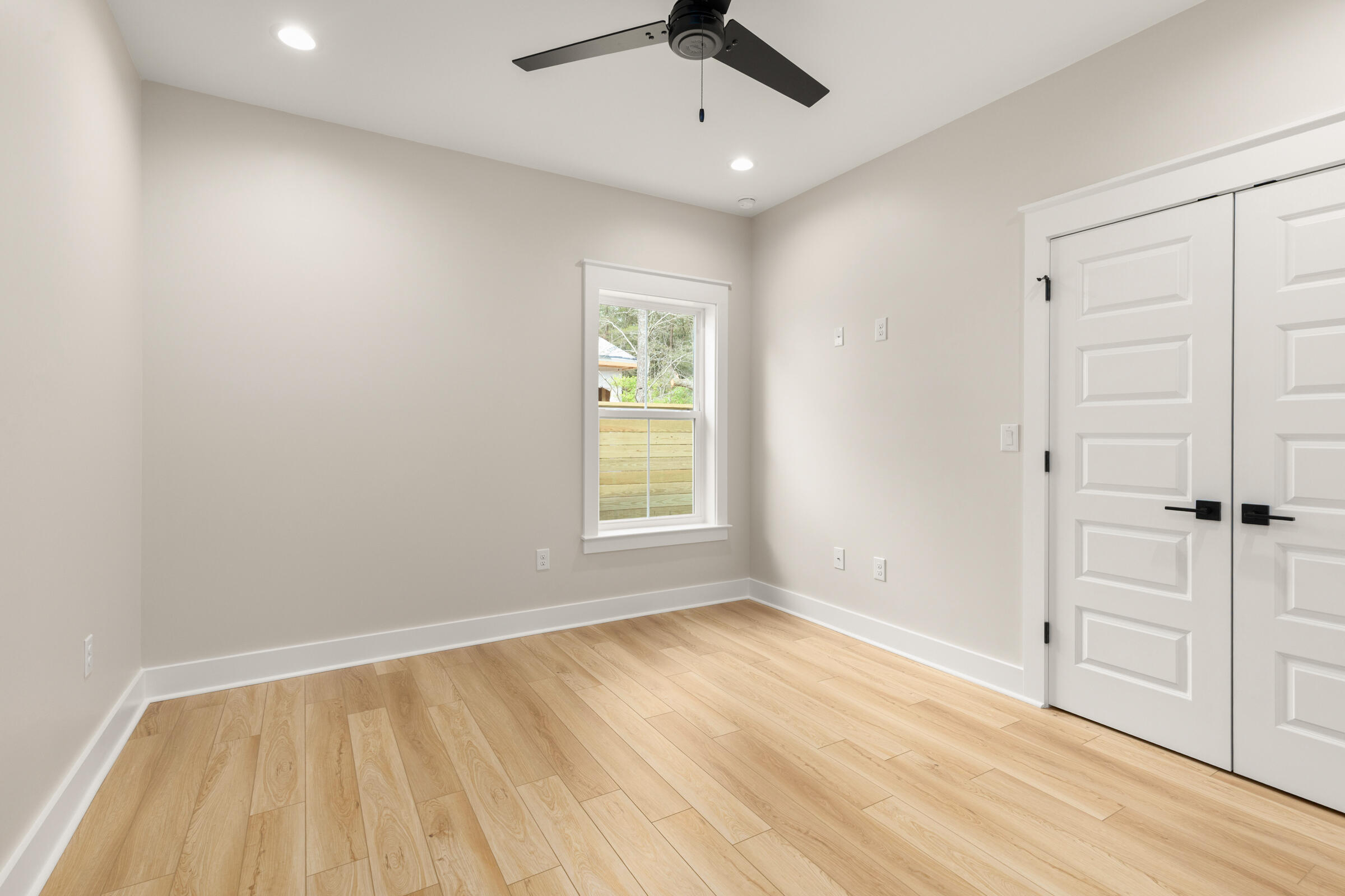 MAGNOLIA BAY ESTATES - Residential