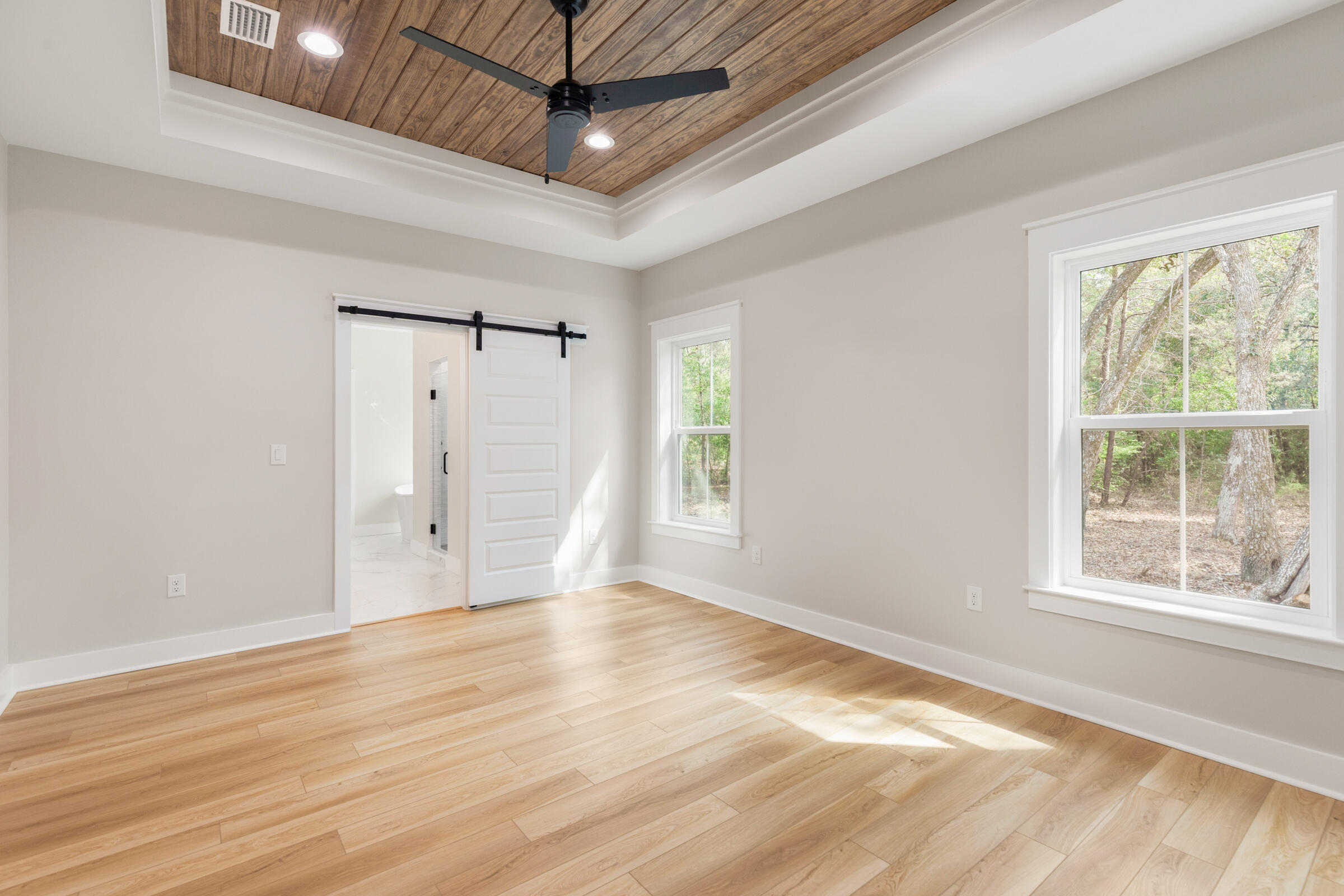 MAGNOLIA BAY ESTATES - Residential