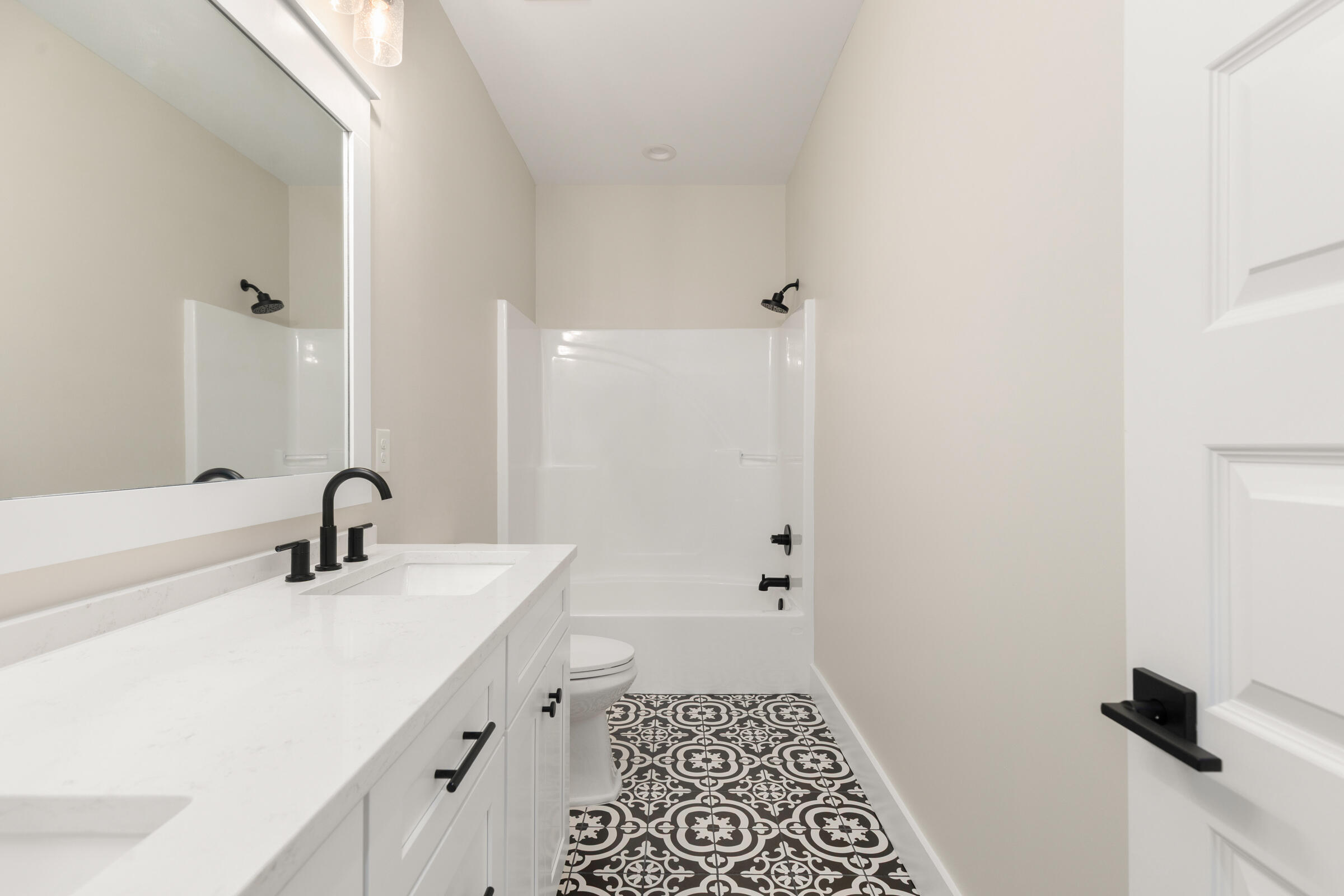 MAGNOLIA BAY ESTATES - Residential