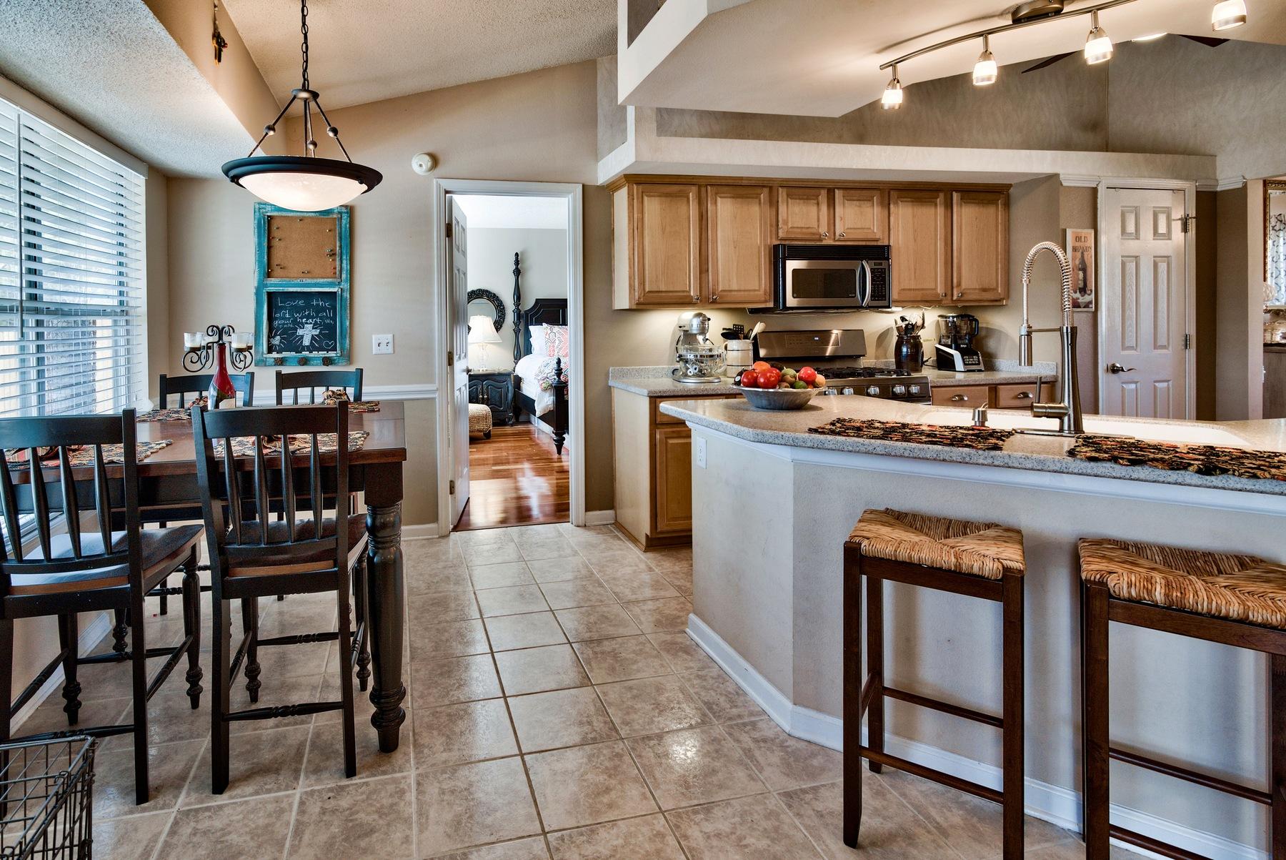 PARISH PINES - Residential