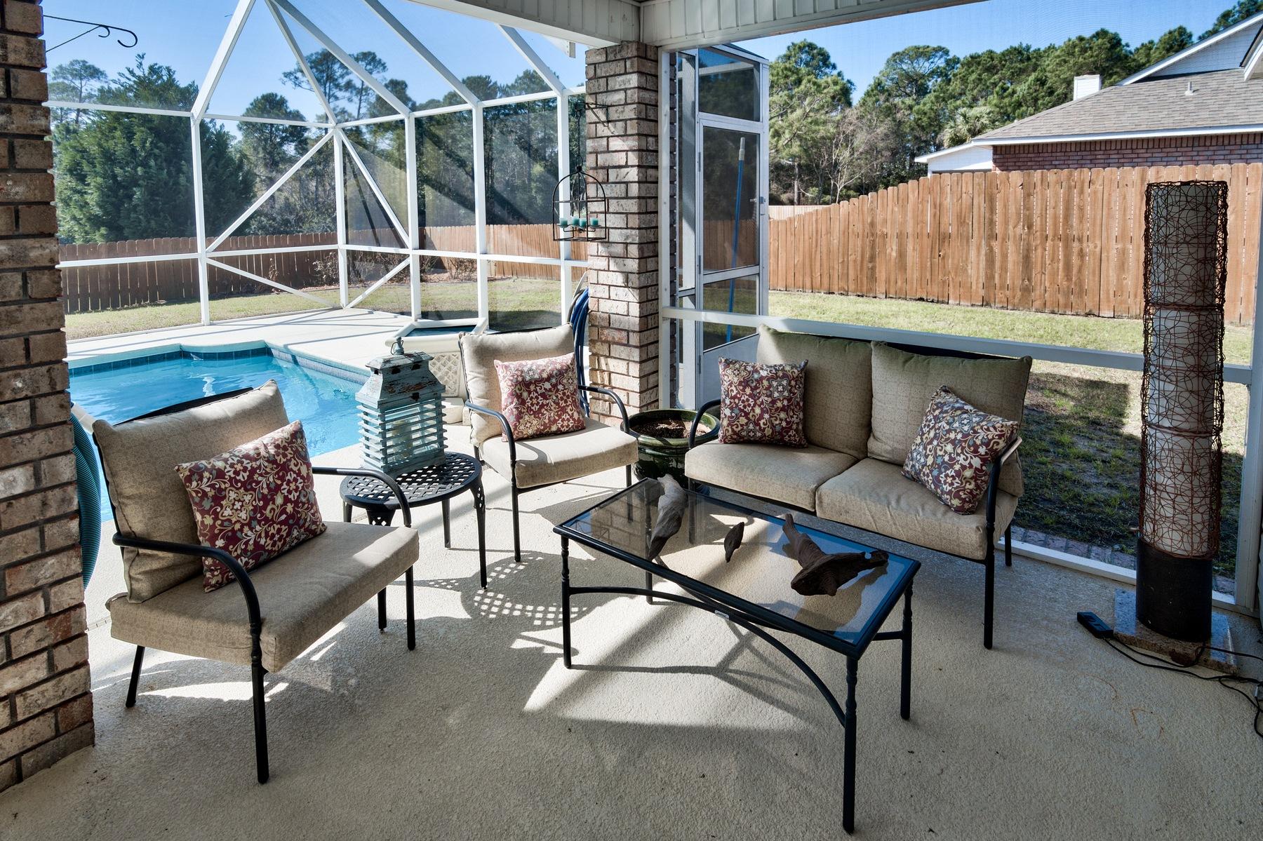 PARISH PINES - Residential