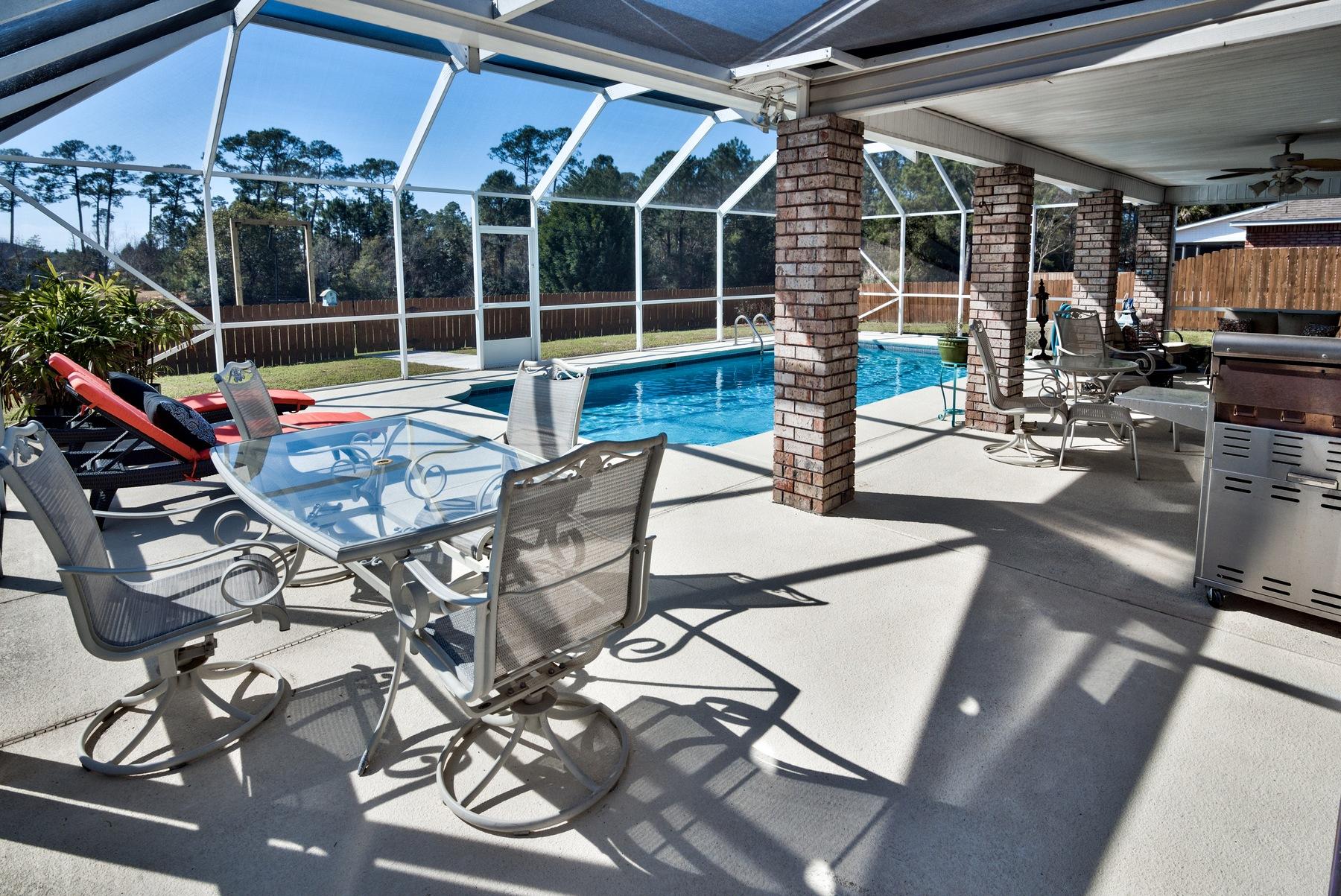 PARISH PINES - Residential