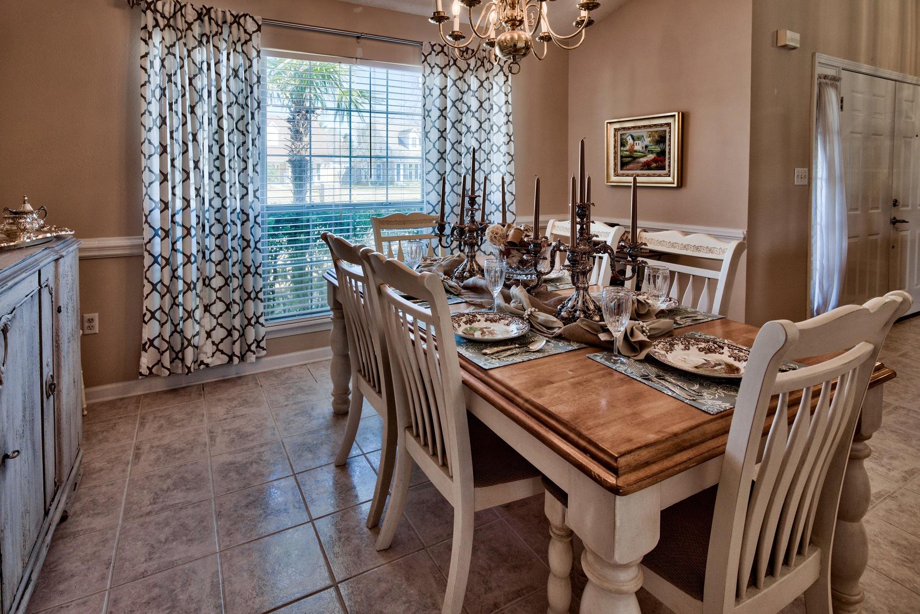 PARISH PINES - Residential