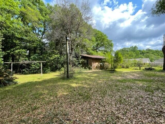 MORRIS ADDN TO CRESTVIEW - Residential