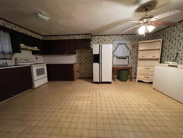 MORRIS ADDN TO CRESTVIEW - Residential