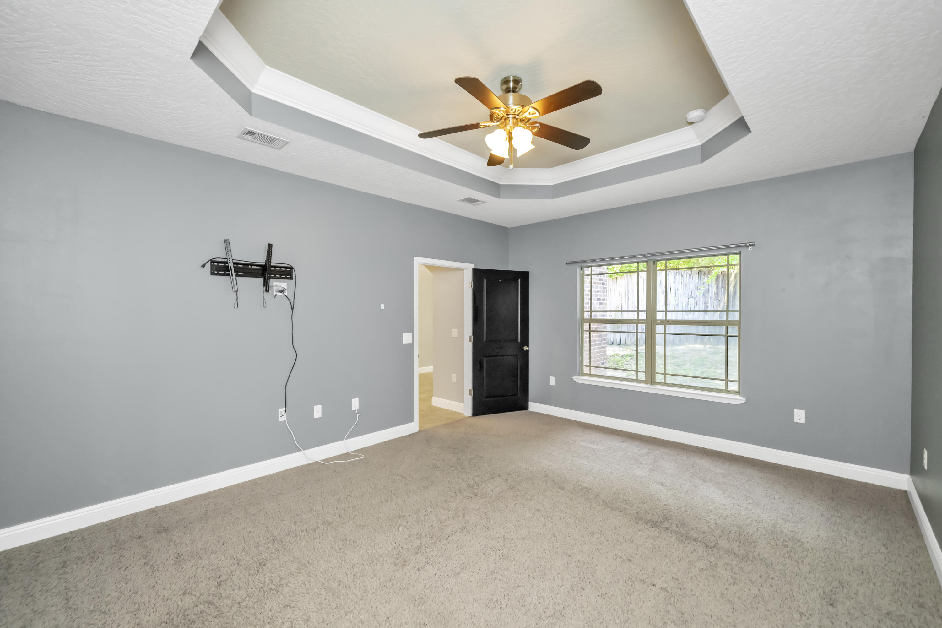 DUGGAN POND ESTATES - Residential Lease