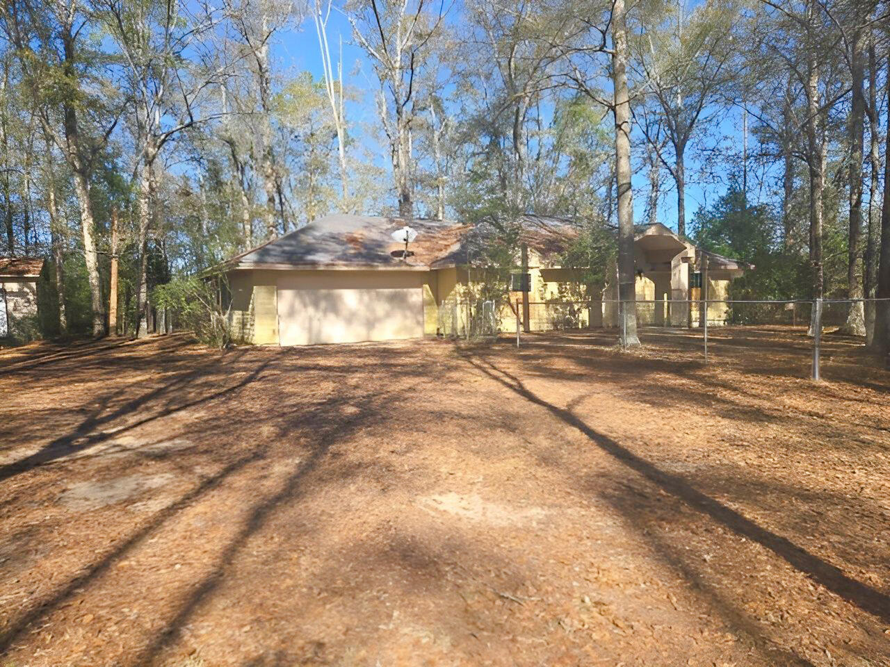 This REO home was built in 1990 and has 3 bedrooms, 2 full baths, a 2 car attached garage and sits on 2 acres of land.  Home has extensive water damage inside and is selling strictly as is.  Due to the repairs needed this home will not qualify for all types of financing.  Therefore, only cash, or rehab loans offers.