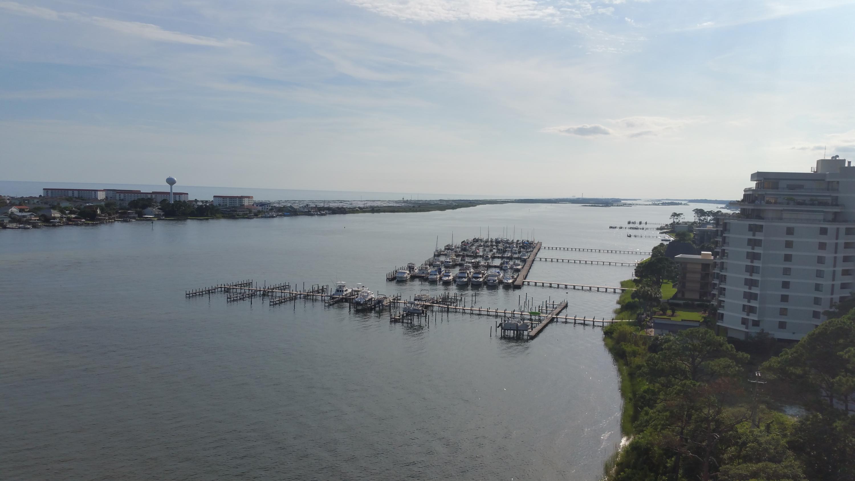 PRESIDIO YACHT CLUB - Residential