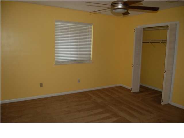 PALM ESTATES UNIT 2 - Residential Lease