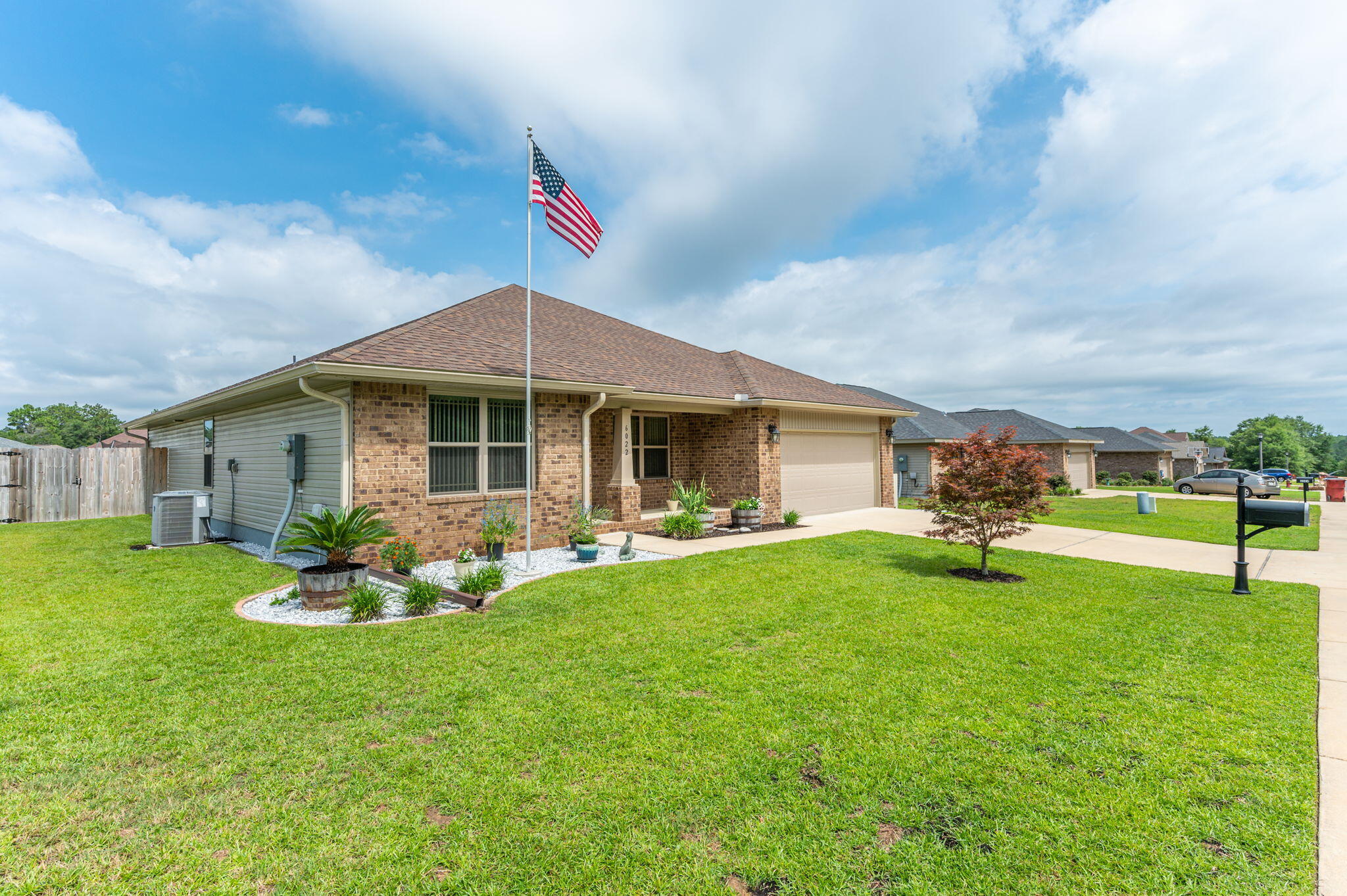 HIDDEN VALLEY - Residential