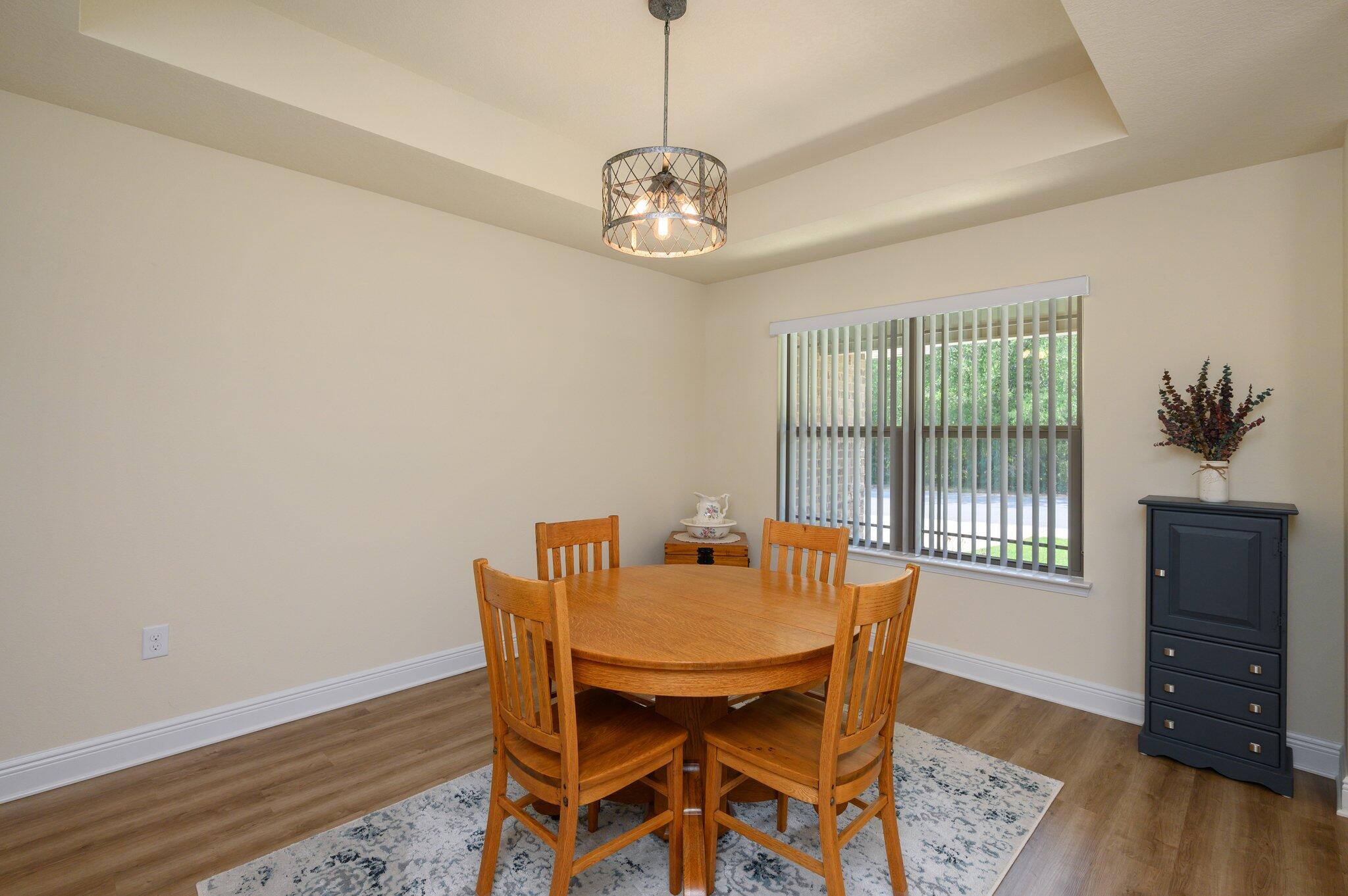 HIDDEN VALLEY - Residential