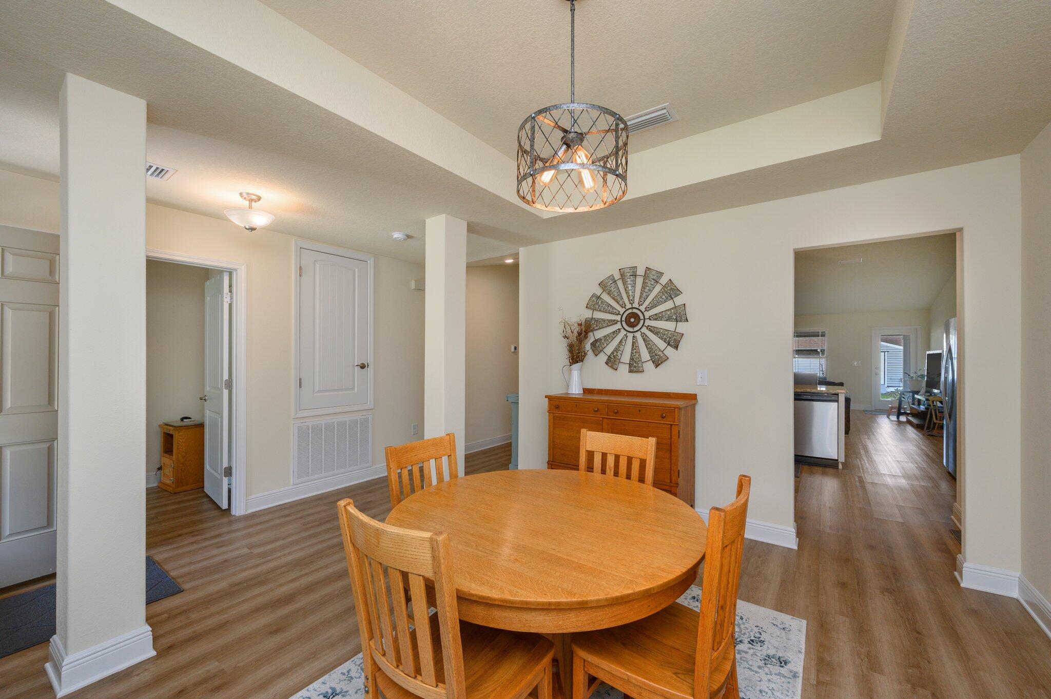 HIDDEN VALLEY - Residential