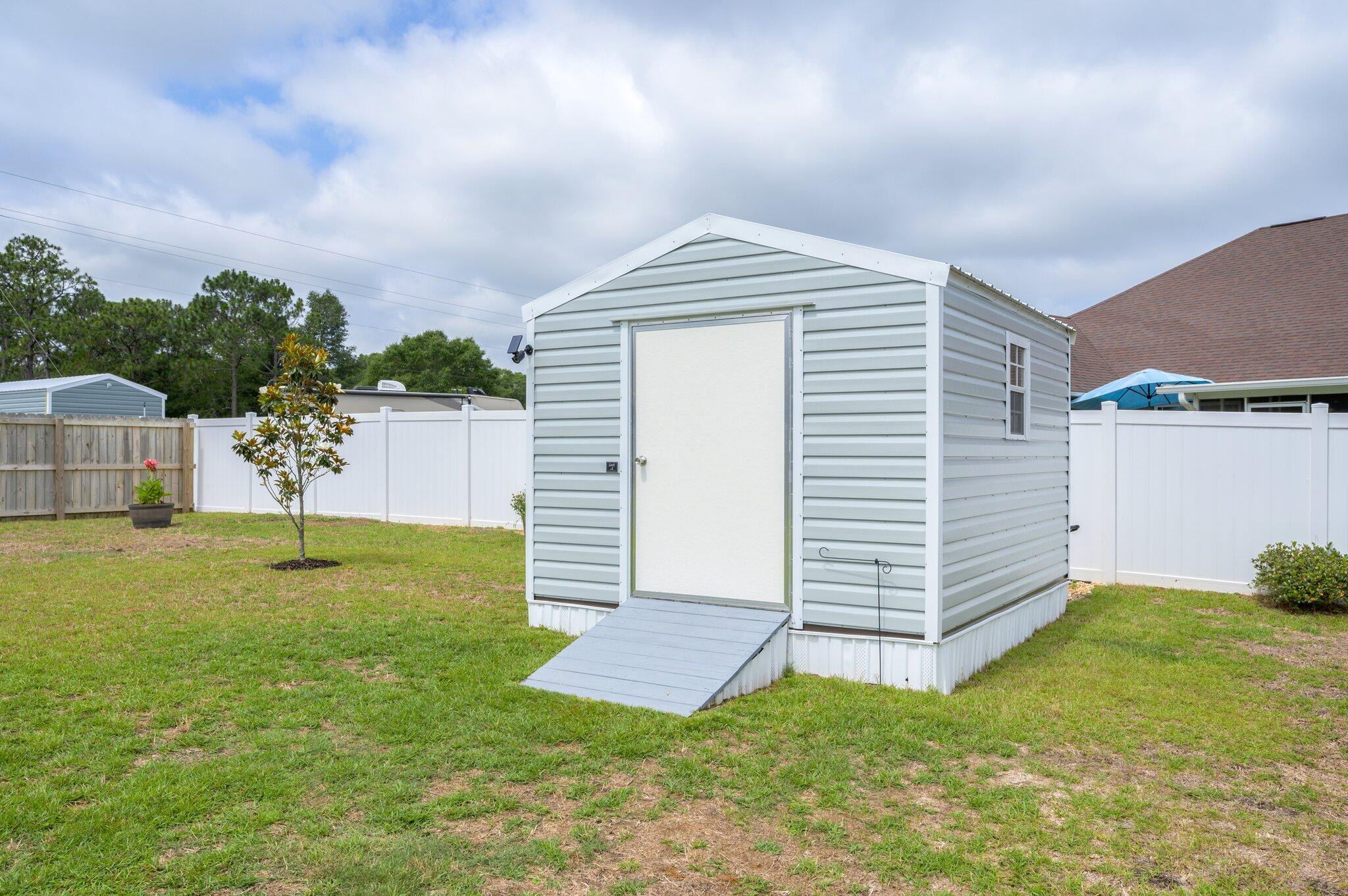 HIDDEN VALLEY - Residential