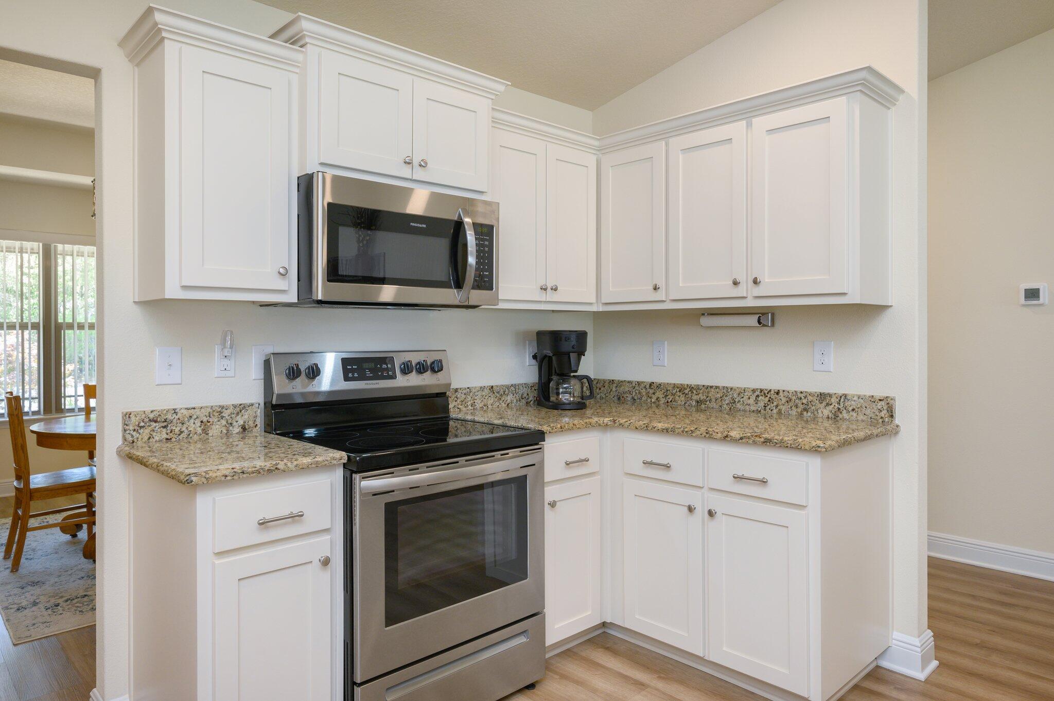 HIDDEN VALLEY - Residential