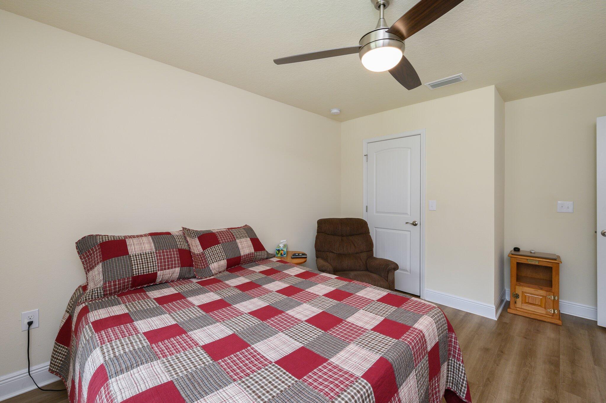 HIDDEN VALLEY - Residential