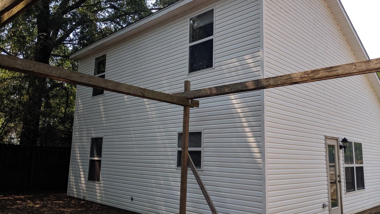 MORRIS ADDN TO CRESTVIEW - Residential