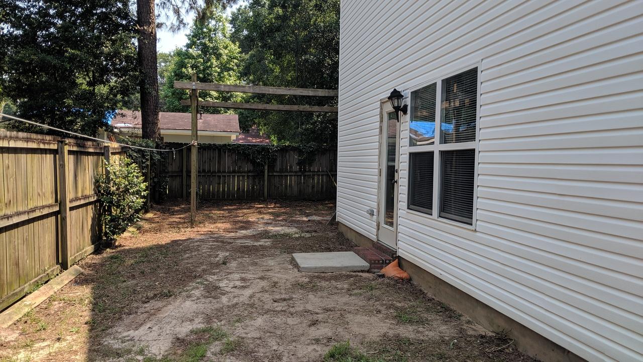 MORRIS ADDN TO CRESTVIEW - Residential