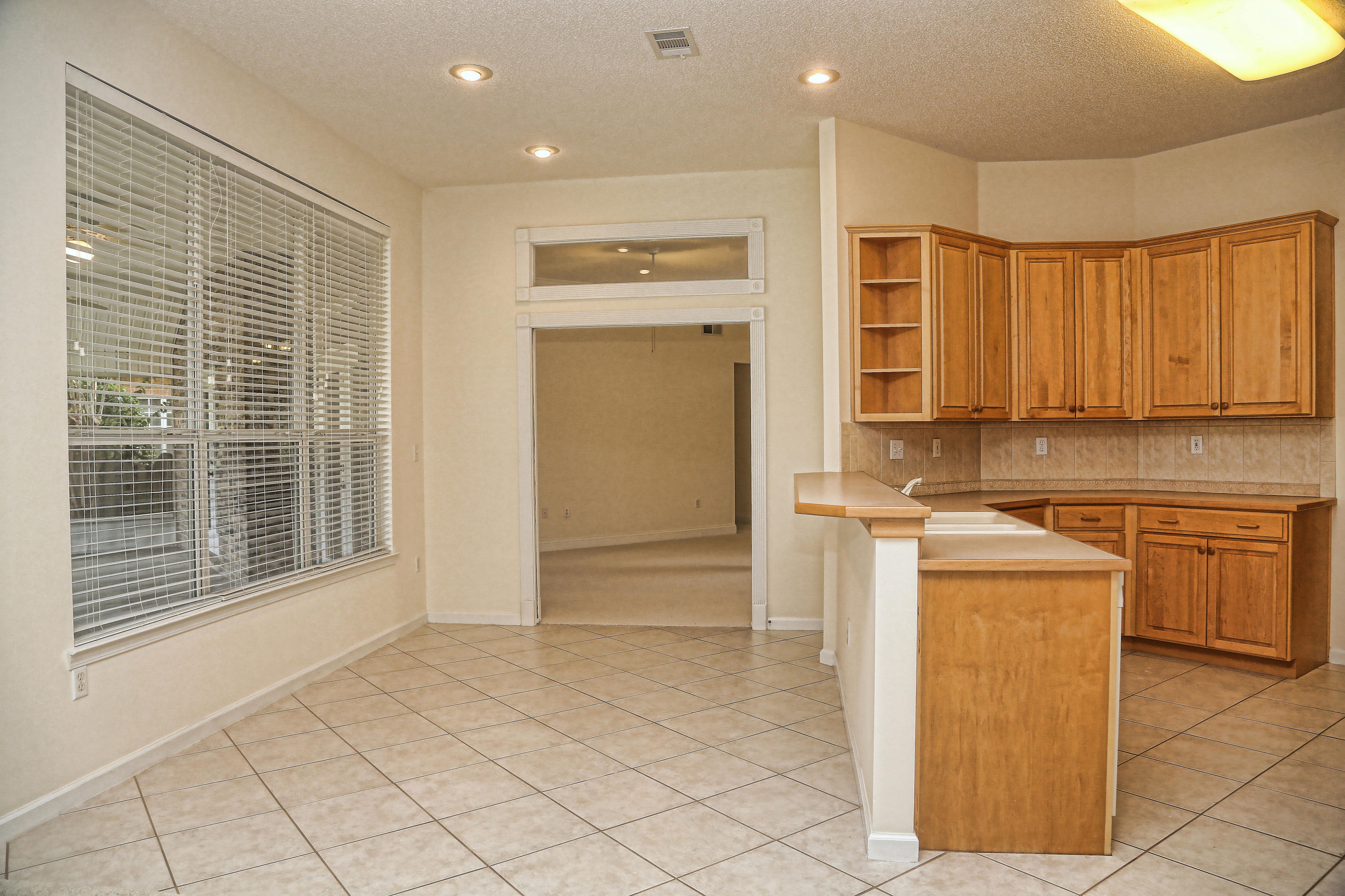 MAGNOLIA PLANTATION AT BLUEWATER BAY - Residential