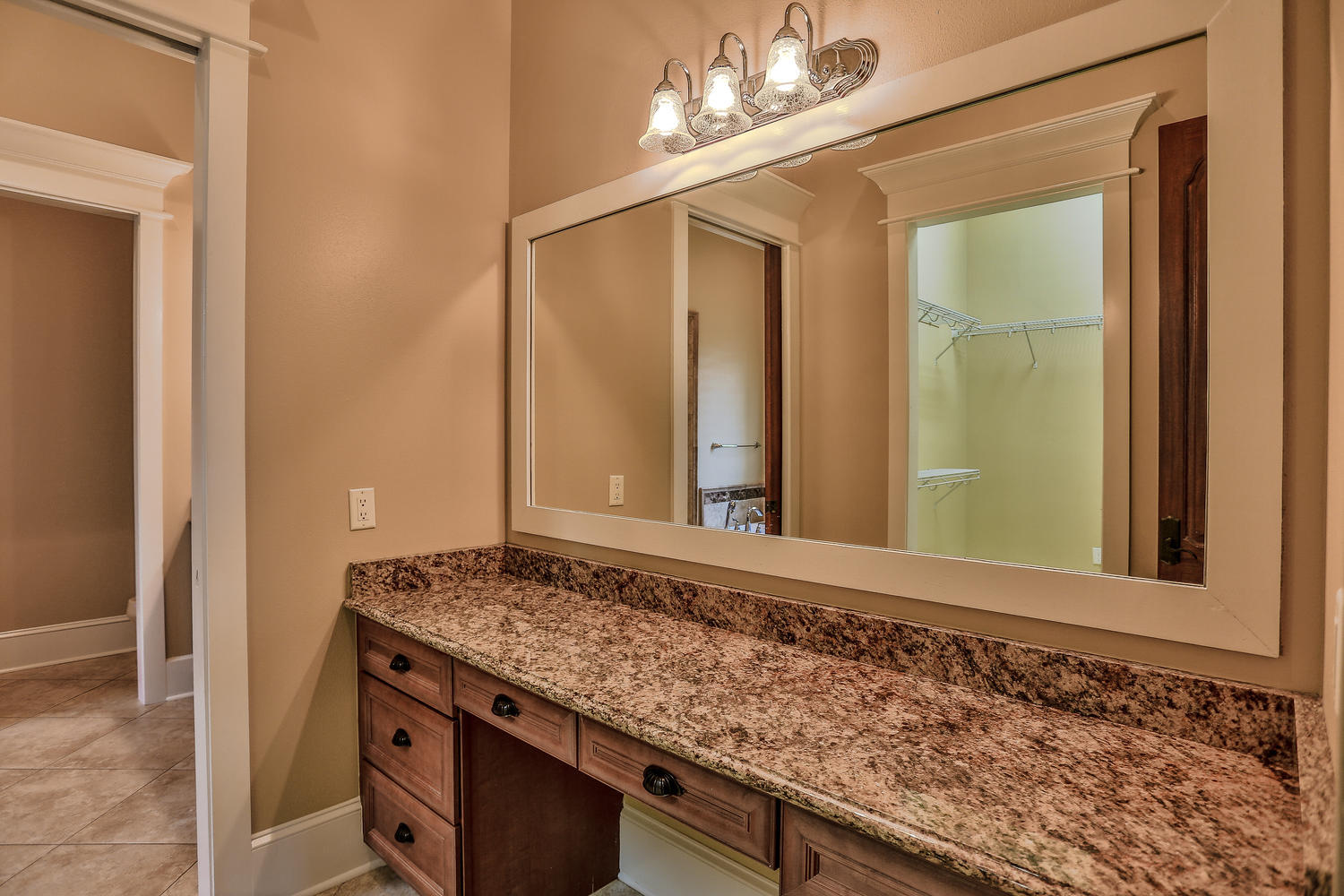 HOLIDAY ISLE - Residential