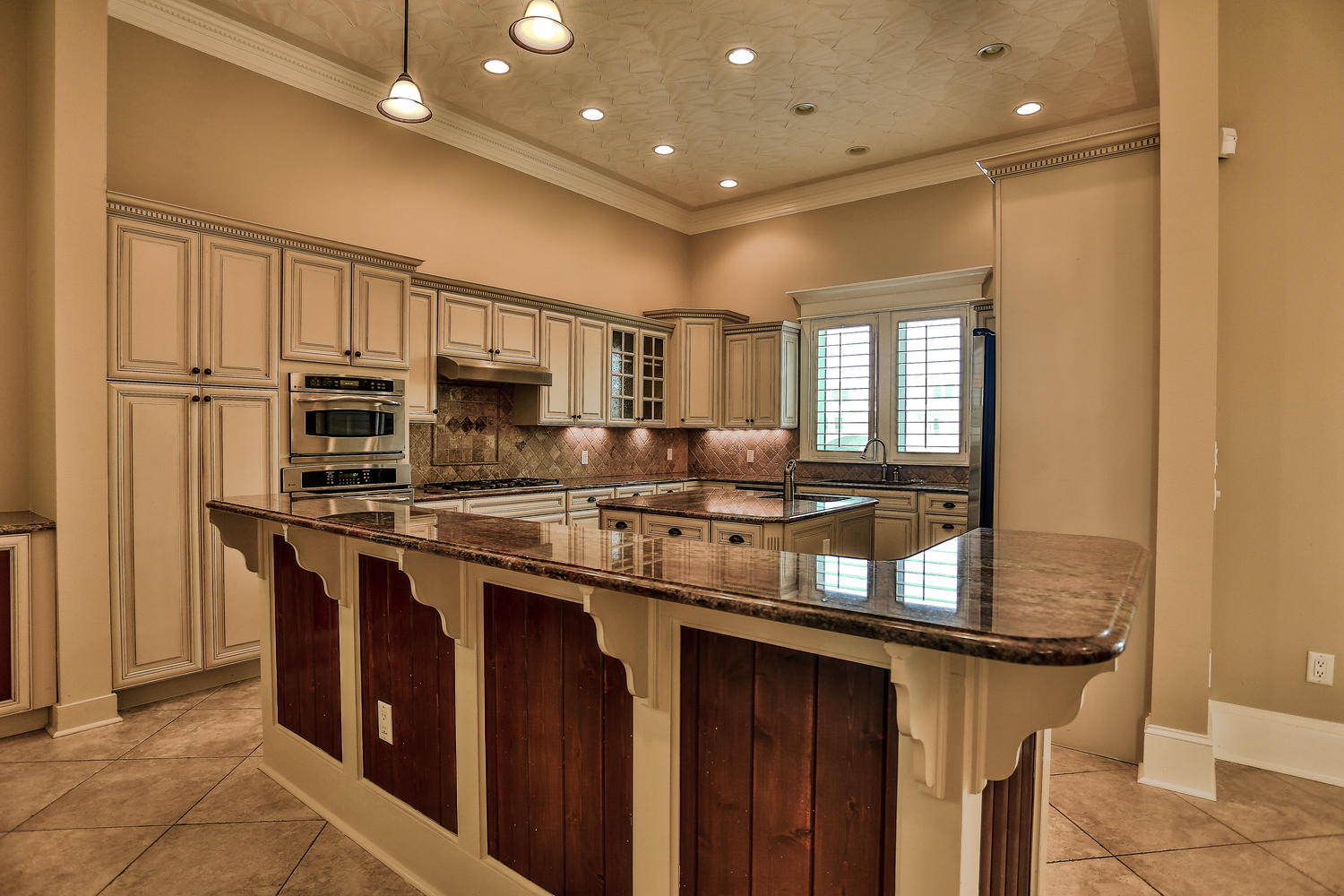 HOLIDAY ISLE - Residential