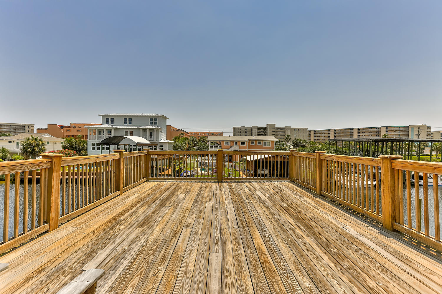 HOLIDAY ISLE - Residential