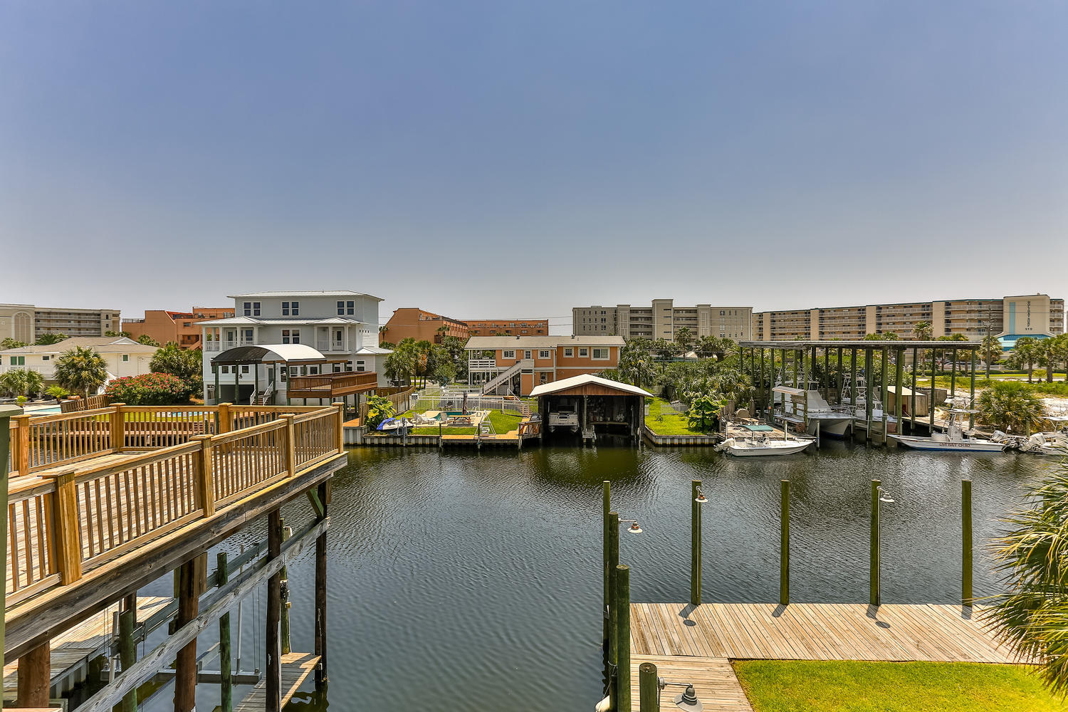 HOLIDAY ISLE - Residential