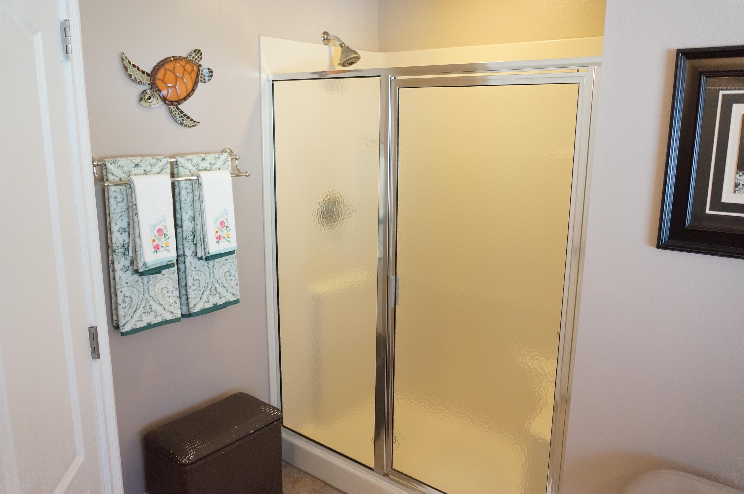 SPRING HOLLOW ESTATES - Residential