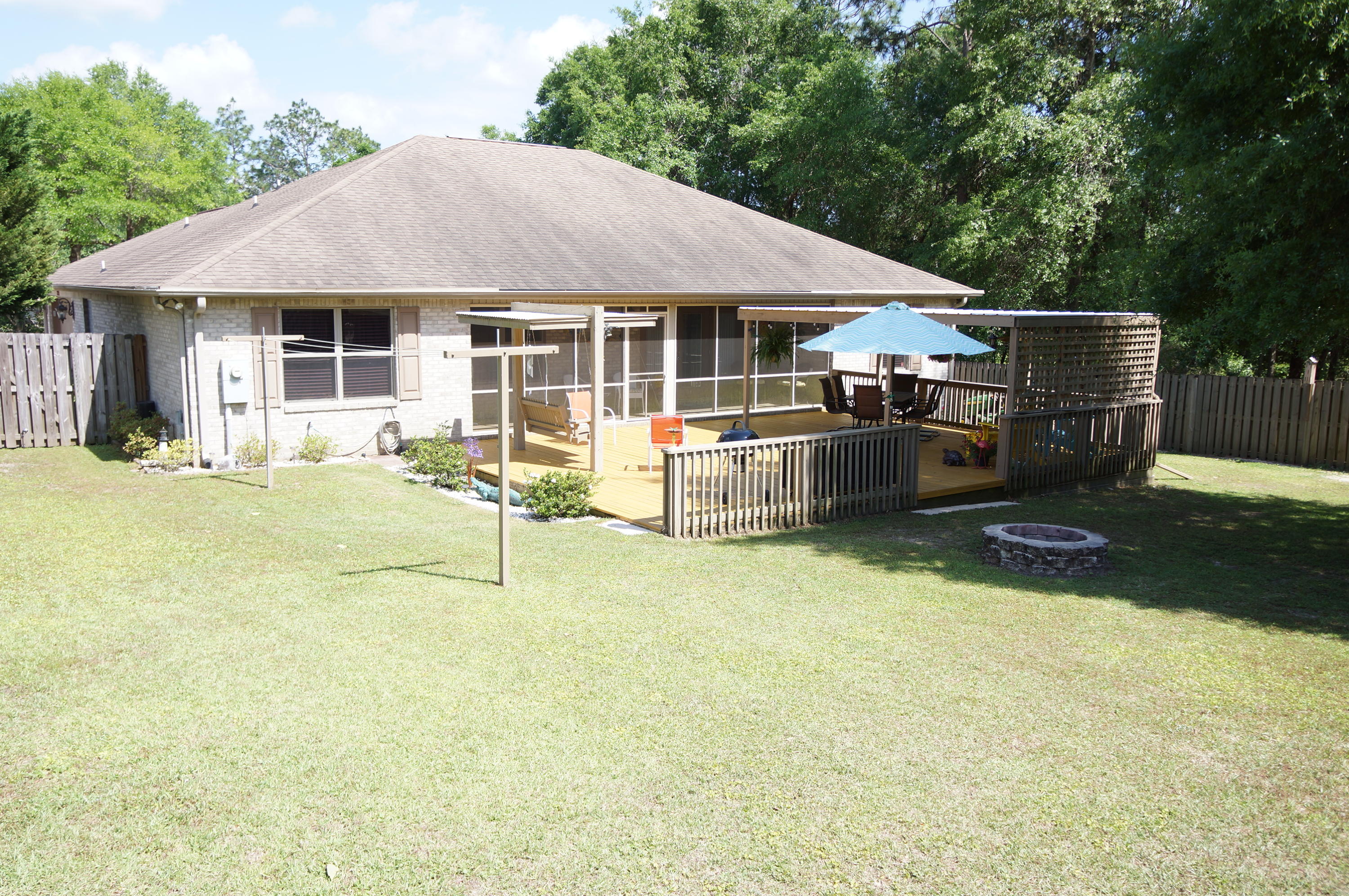 SPRING HOLLOW ESTATES - Residential