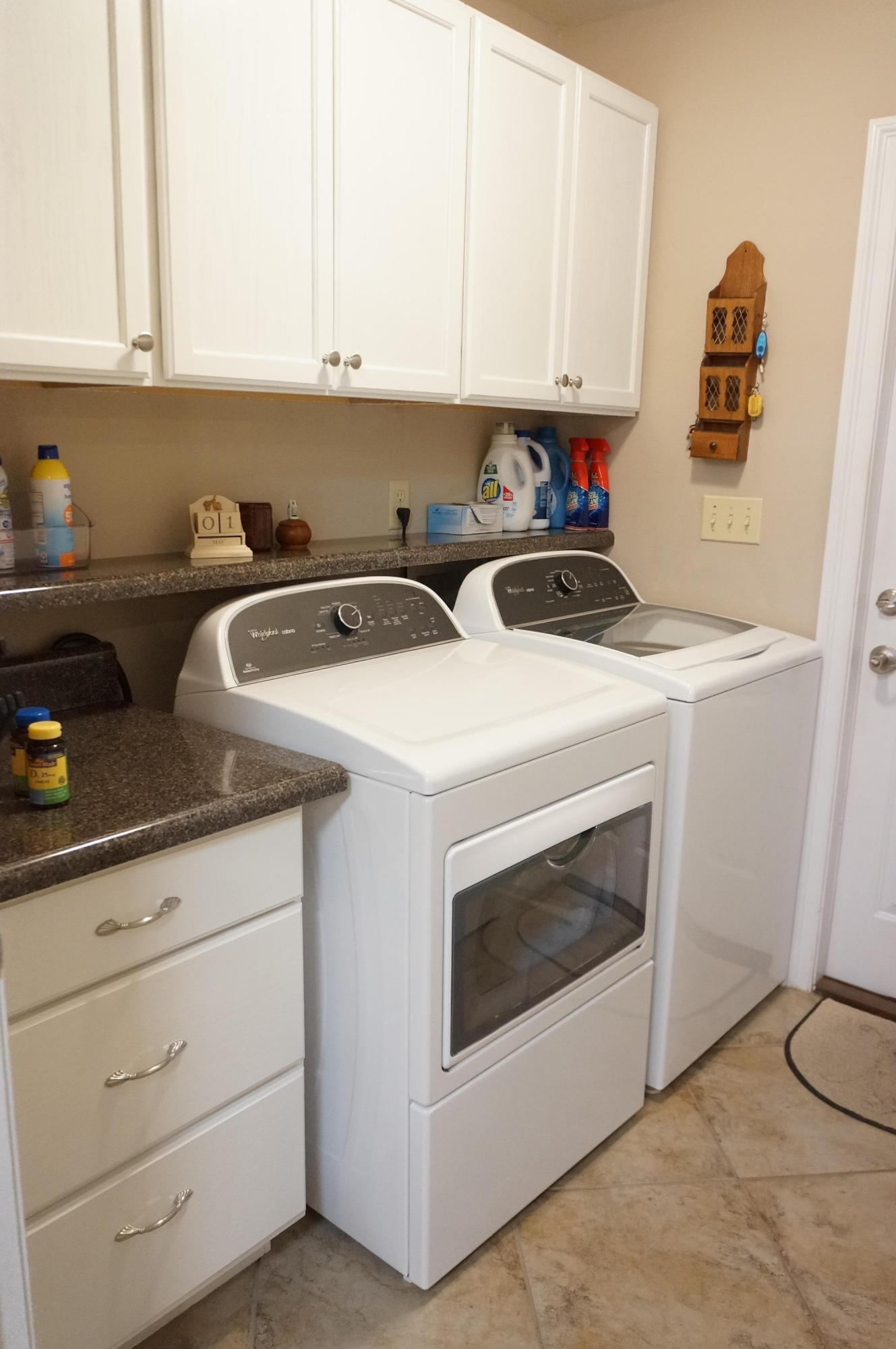 SPRING HOLLOW ESTATES - Residential