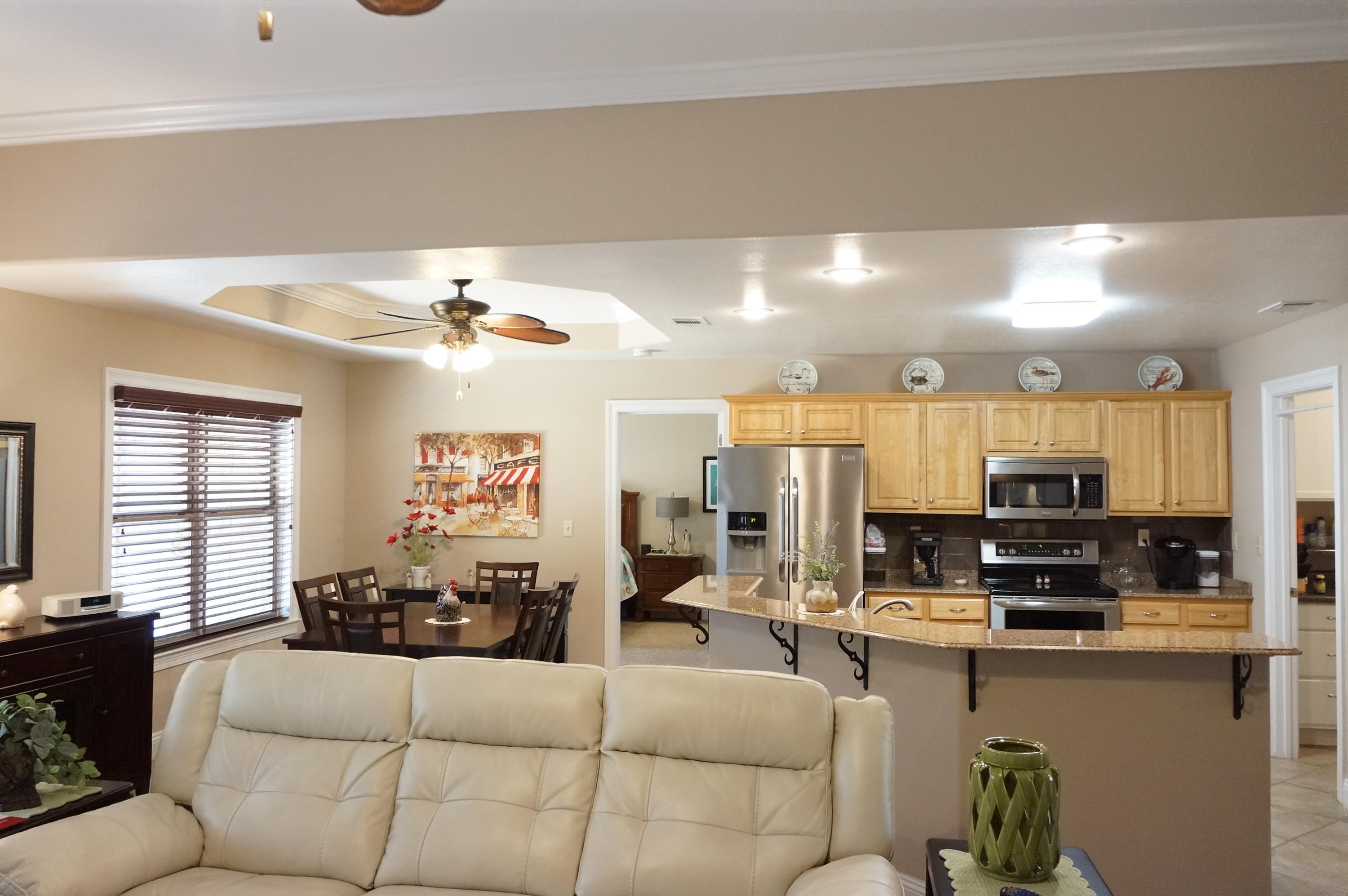 SPRING HOLLOW ESTATES - Residential