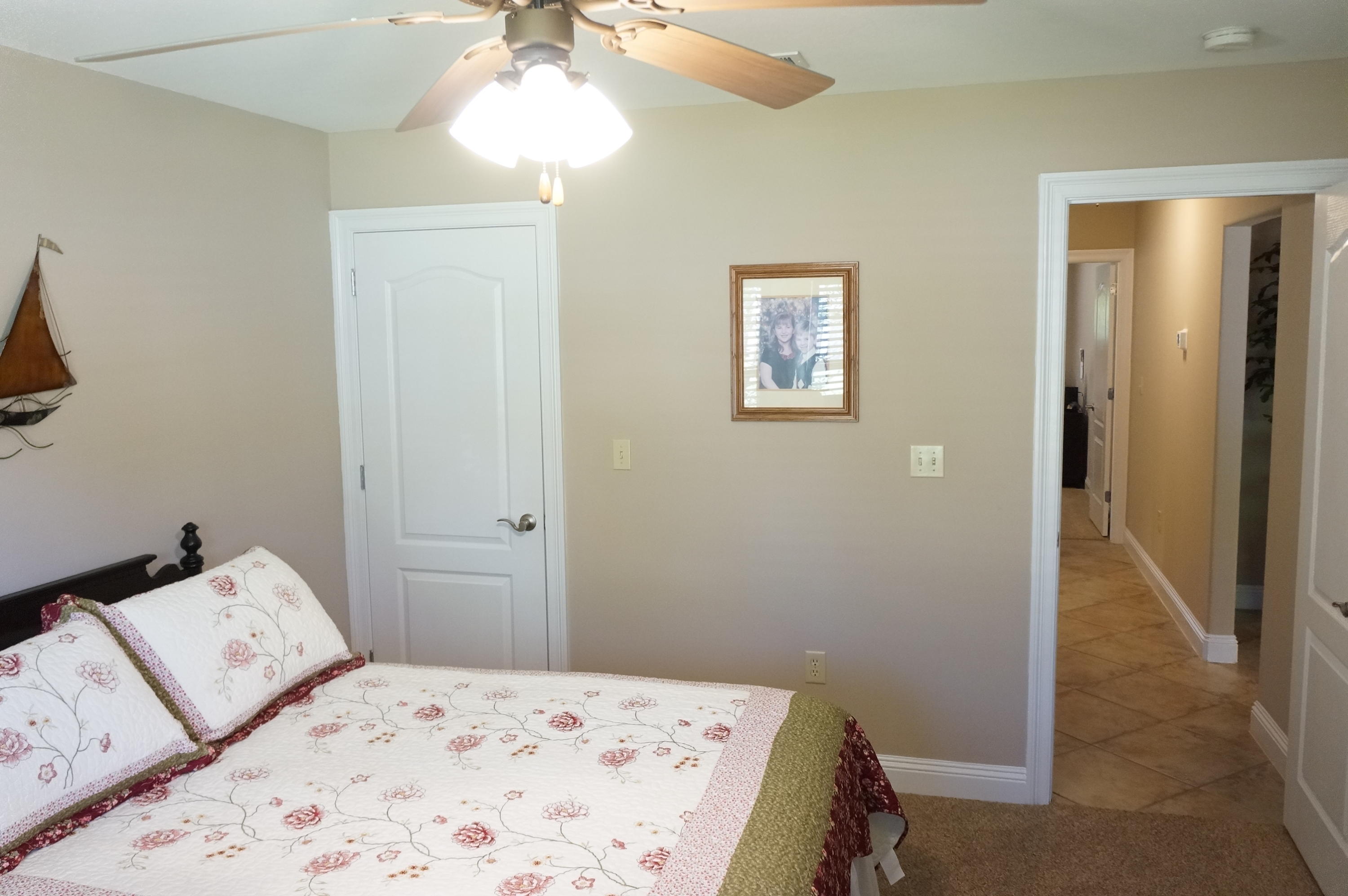 SPRING HOLLOW ESTATES - Residential