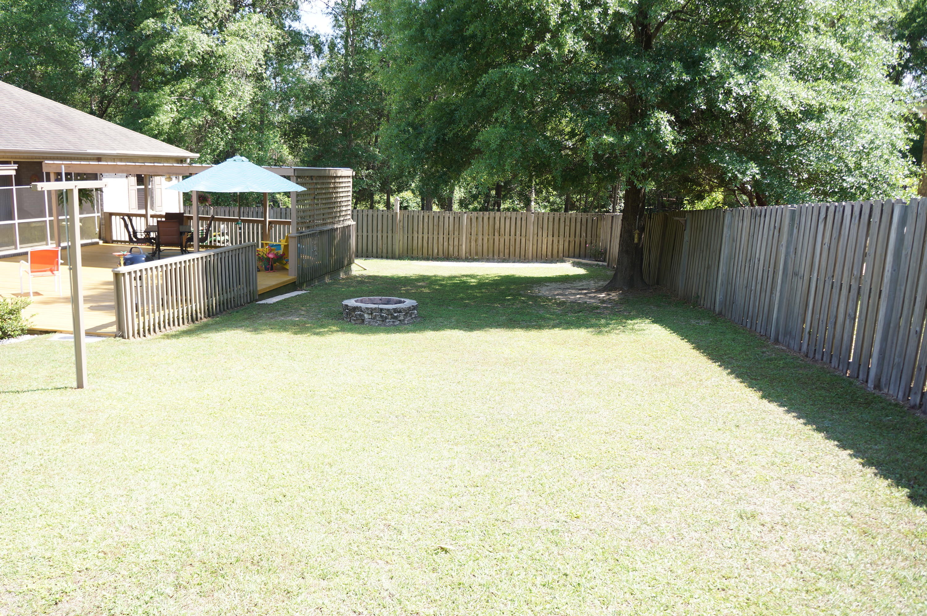 SPRING HOLLOW ESTATES - Residential