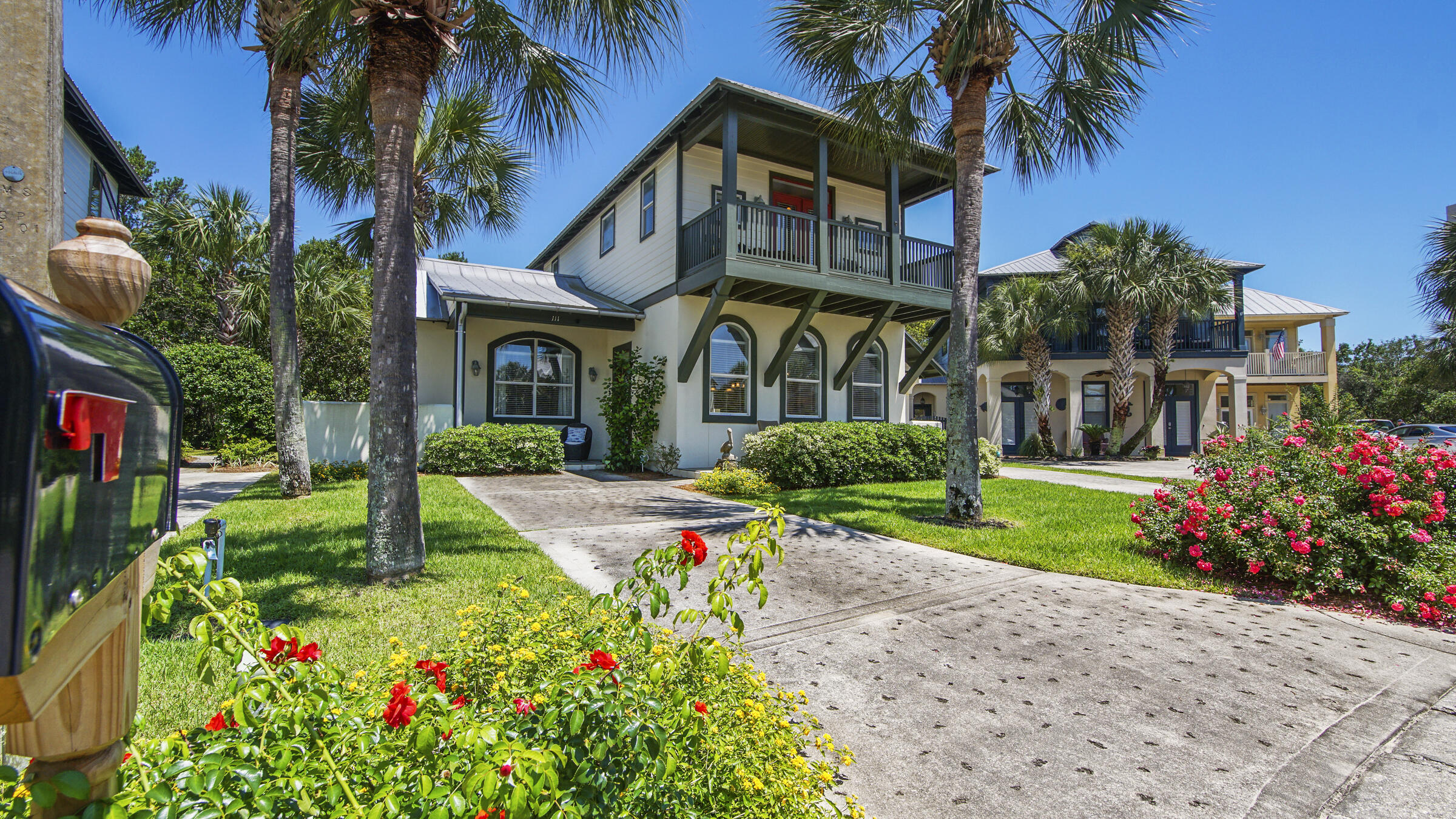 SeaTown - Residential