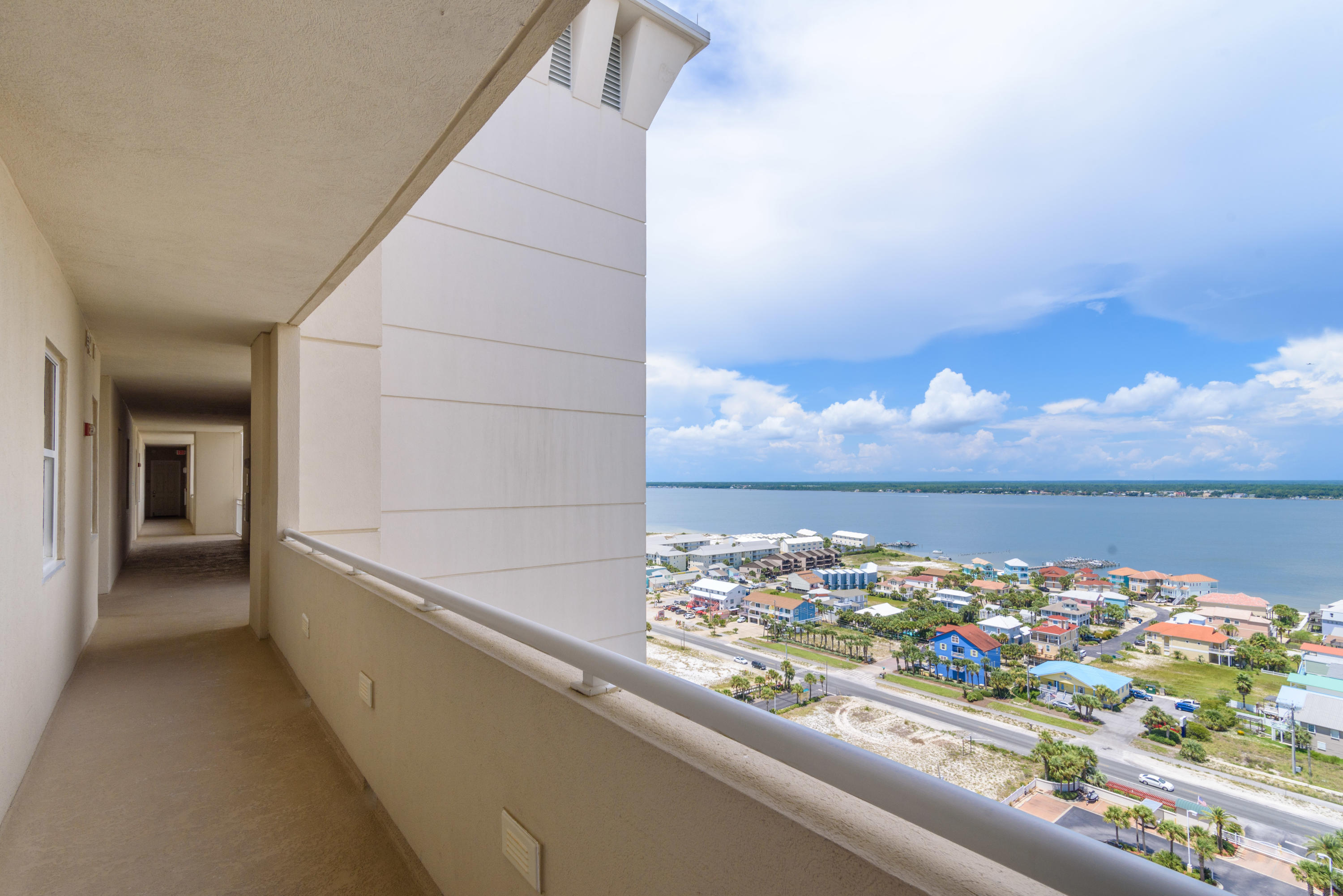 PEARL OF NAVARRE (THE) - Residential