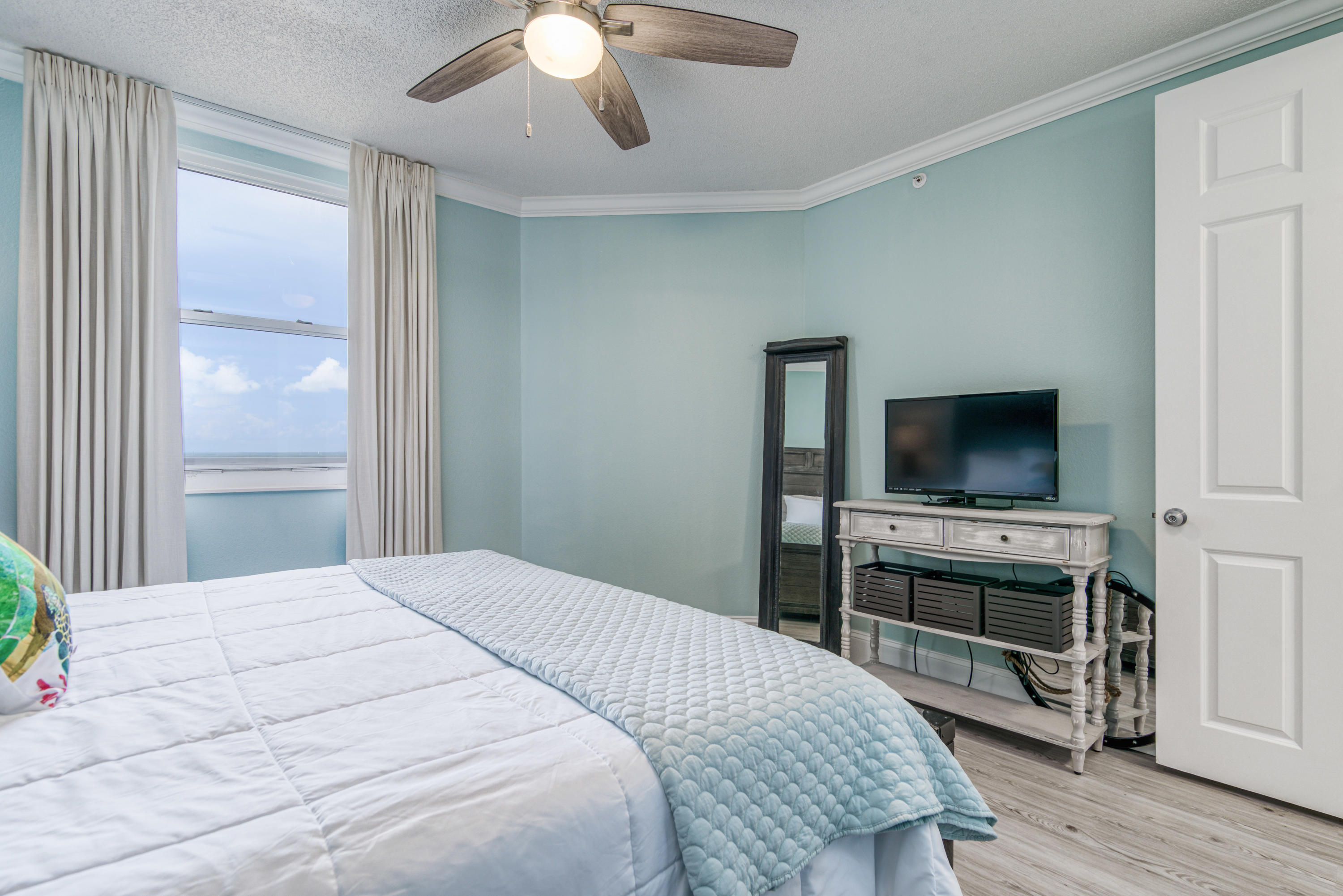 PEARL OF NAVARRE (THE) - Residential