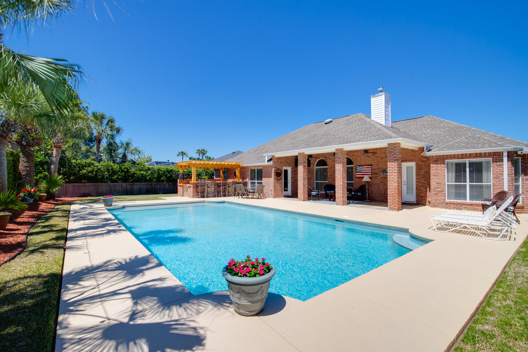 BAYWINDS GOLF ESTATES PH 2 - Residential