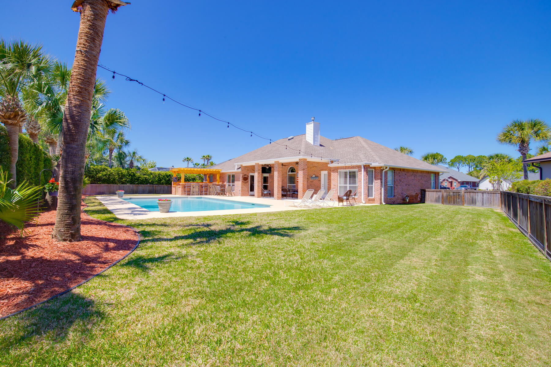 BAYWINDS GOLF ESTATES PH 2 - Residential