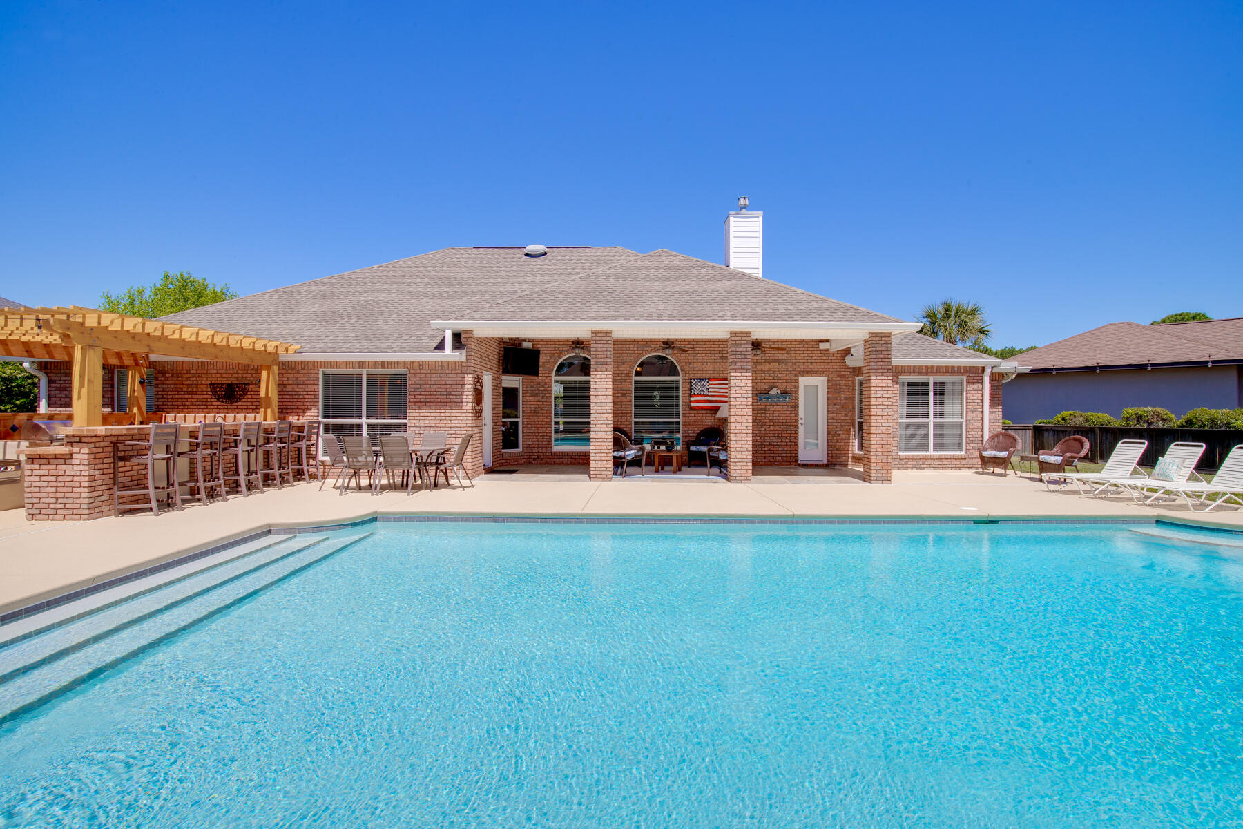 BAYWINDS GOLF ESTATES PH 2 - Residential