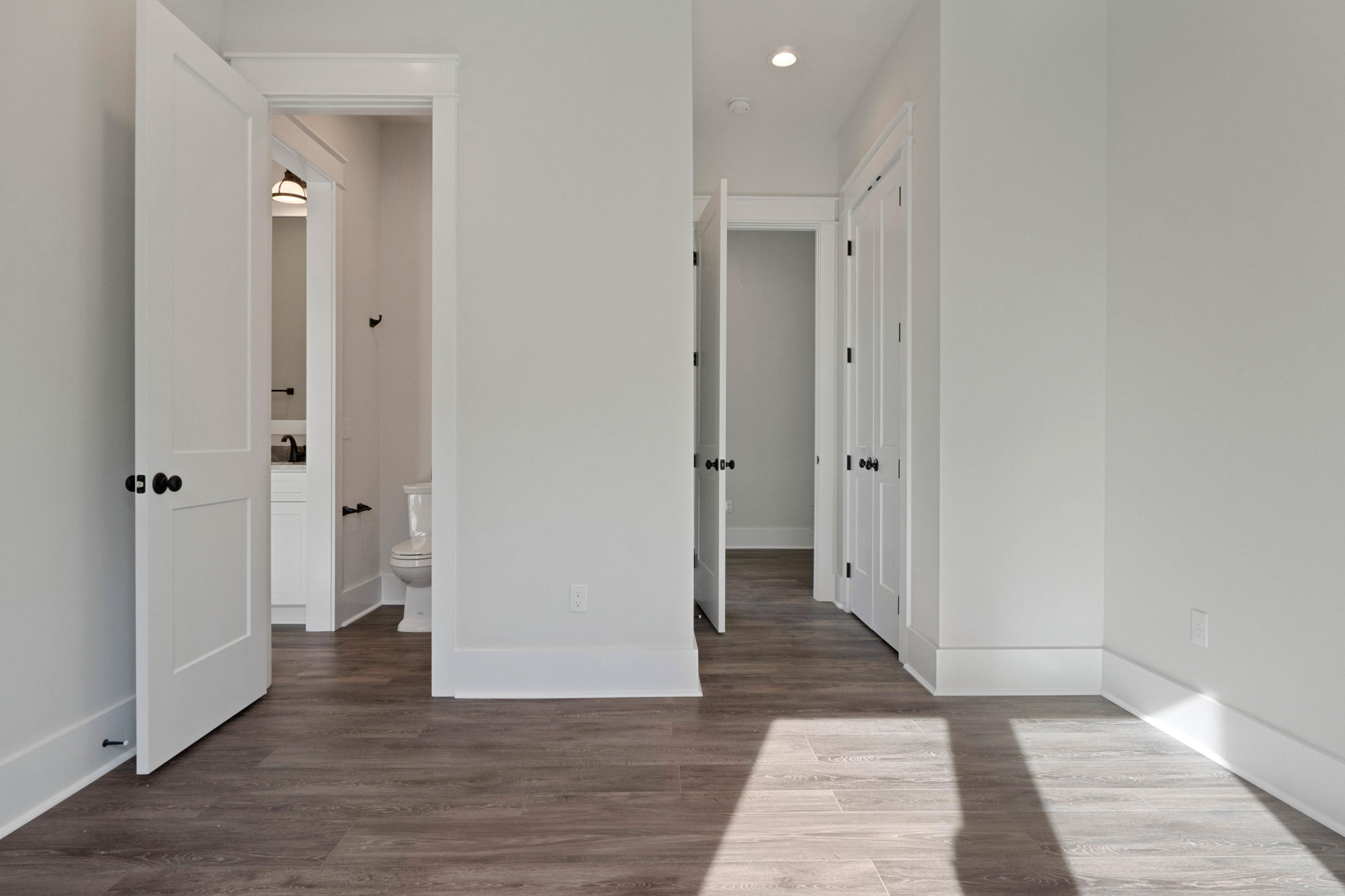 LAKESIDE AT BLUE MOUNTAIN BEACH - Residential